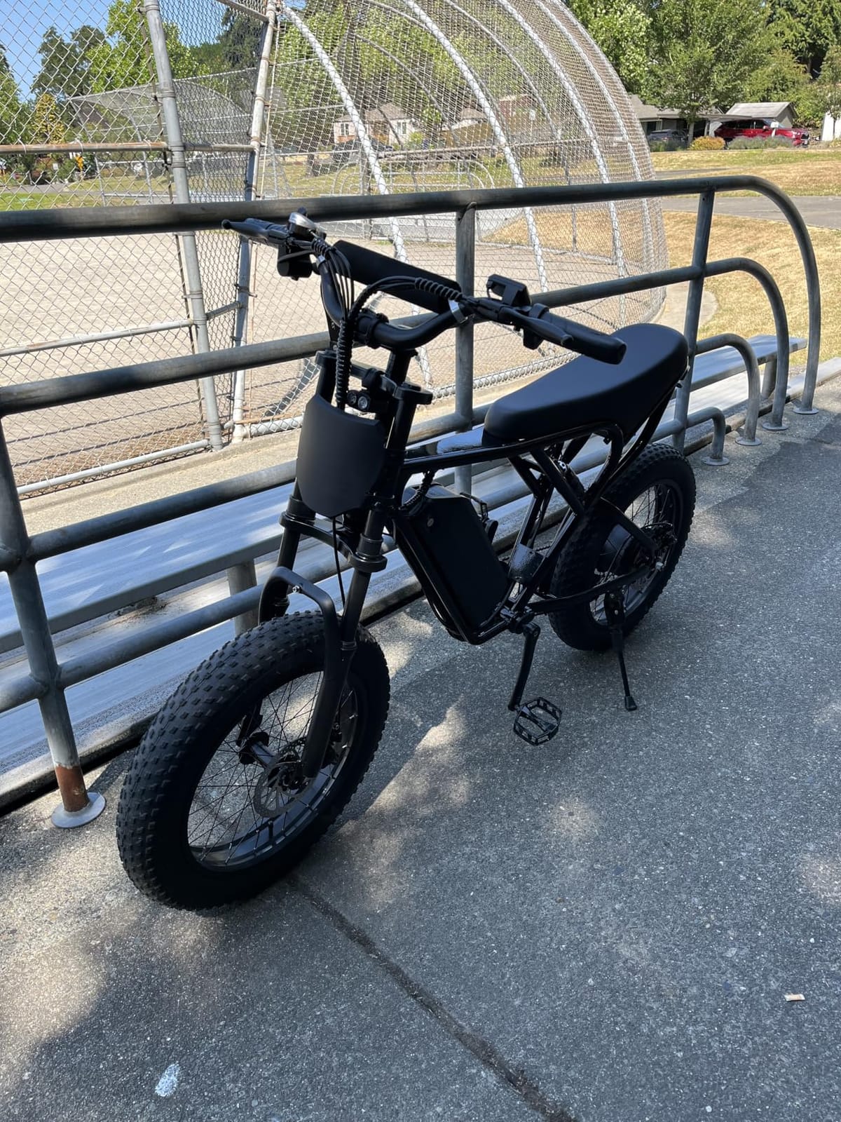 YVY Adult Electric Bike, 1500W-3000W Peak Motor Moped Style E-Bike, 48V 15.6Ah-40Ah Removable Battery, 30-180 Miles Range, 20