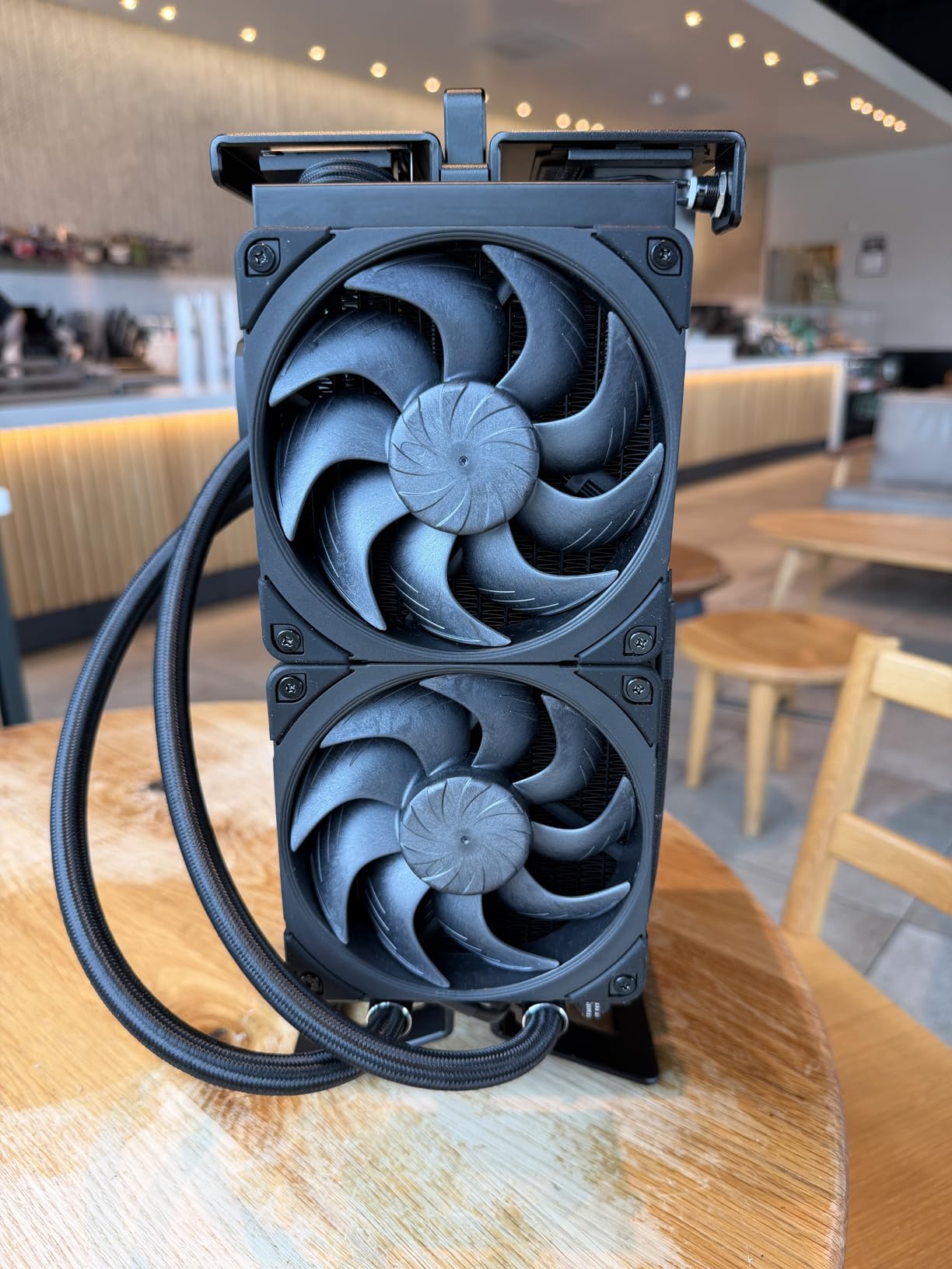 Noctua NF-A12x25 G2 PWM Sx2-PP chromax.Black, High-End Quiet Fans 2x120mm | High Airflow & Static Pressure, Low-Noise 25mm Thick Fans, Speed-Offset 2-Pack, for Coolers/Radiators/Cases, 1800rpm 4-Pin customer photo 2