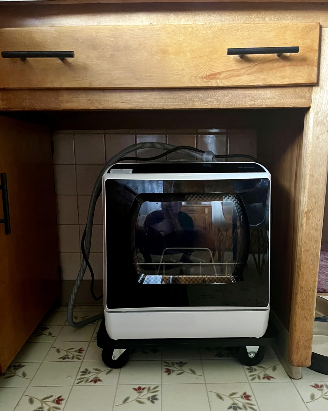 AIRMSEN Portable Countertop Dishwasher, No Hookup Needed | 6 Programs, 1-Hour Hot Air Drying & 72-Hour Air Circulation, Built-in Water Tank, for Home, Apartments & RVs customer photo 2