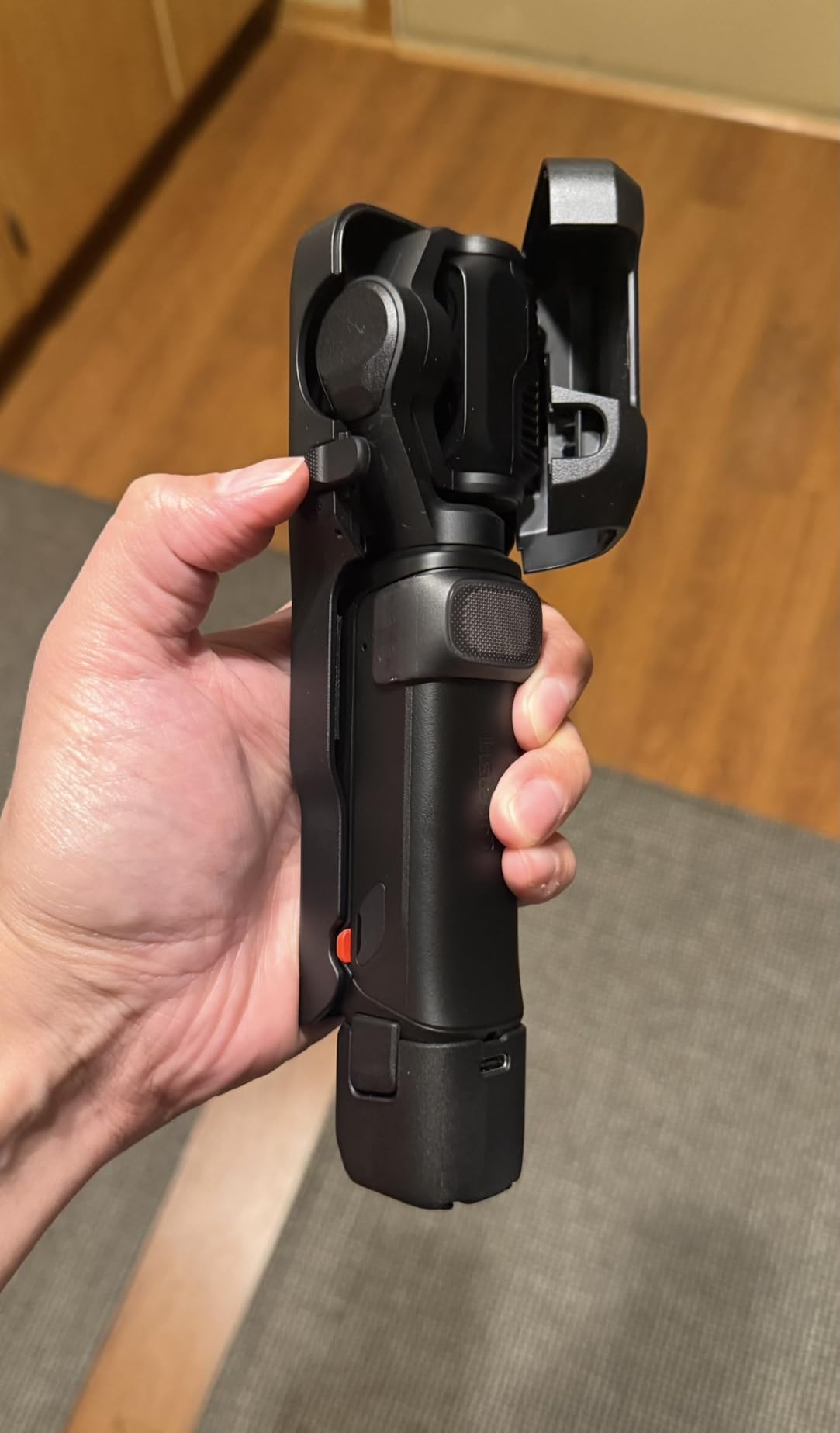 Insta360 Luna Ultra - 8K Vlogging Camera with Dual Leica Lenses, 12× Zoom, 1