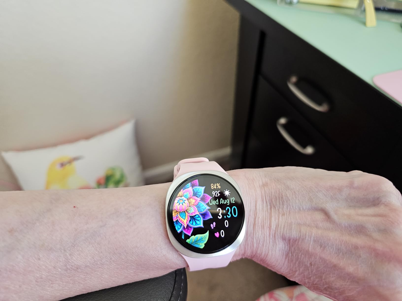 Samsung Galaxy Watch9, Graphite, 40mm Bluetooth Smartwatch | AI Assistant, Fitness Tracker, Sleep Coaching and Running Coaching with Heart Rate Tracking [US Version, 2 Yr Warranty] customer photo 1