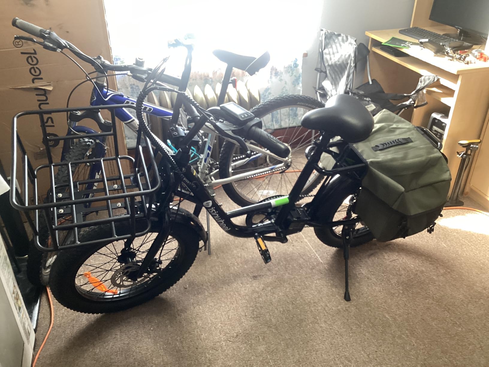 isinwheel U7S Electric Bike for Adult, Peak 1500W Motor 48V 20Ah Battery Up to 20+ MPH & 80 Miles Step-Thru Cargo Ebike, 7-Speed All Terrain Fat Tire Front Suspension E-Bike customer photo 1