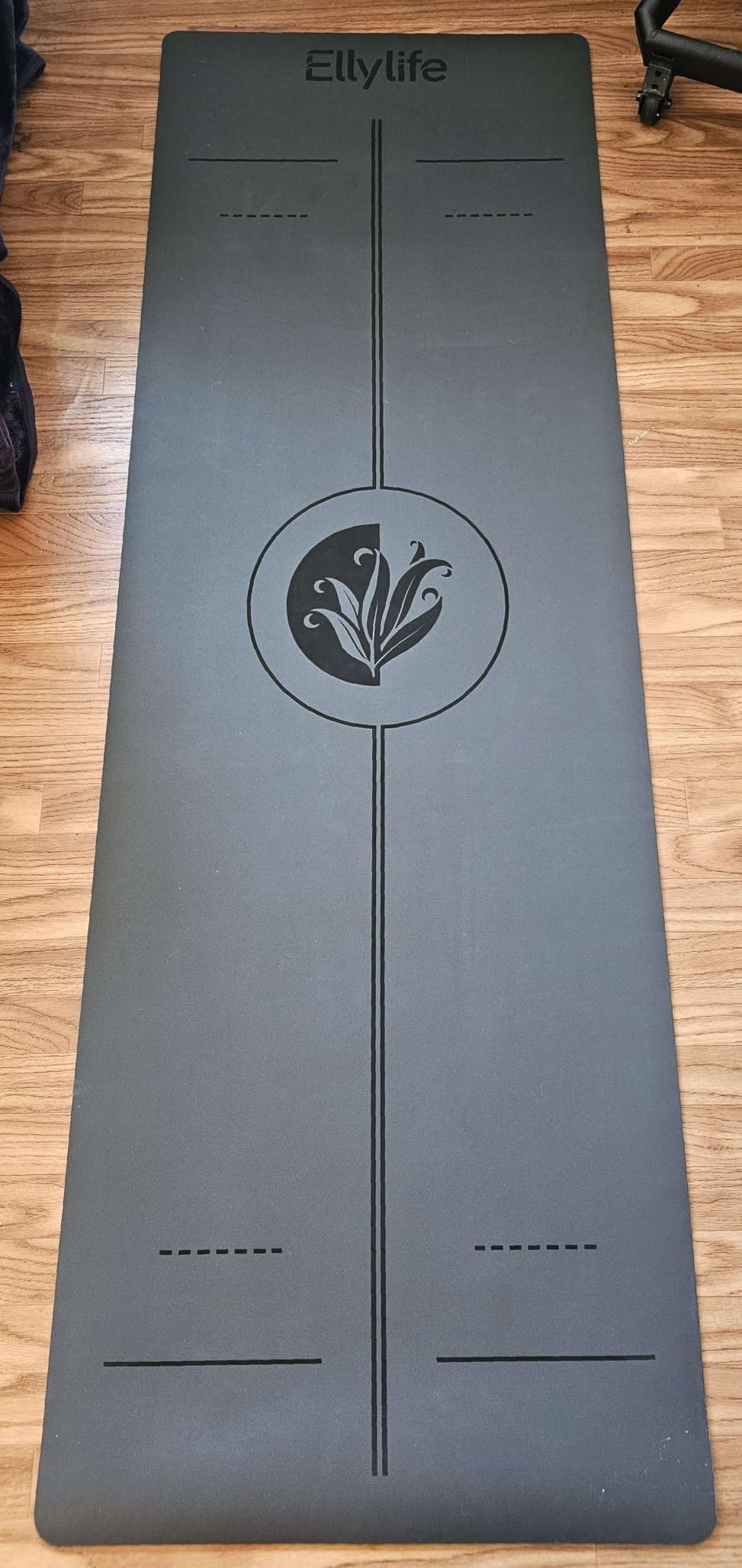 Yoga Mat - Non Slip Natural Rubber Yoga Mat, Alignment Lines, Ultimate Grip | Anti-Tear, Durable & Thick 5mm, Skin-Friendly with Free Carry Strap, Bag, for Yoga, Pilates Fitness and Floor Exercises customer photo 2