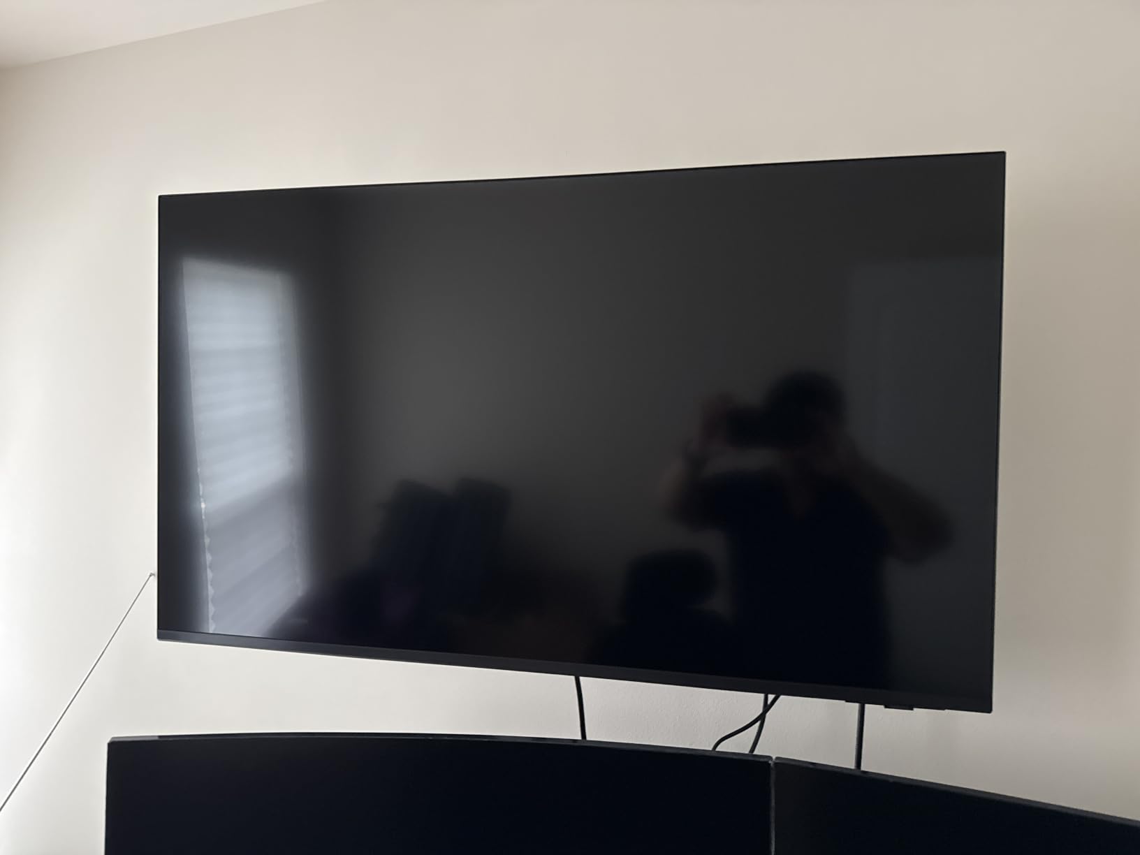 Samsung 85-Inch Class U8000H Series Crystal UHD, 4K, Smart TV, 2026 Model | Samsung Vision AI Companion, Crystal Processor 4K, Endless Free Content, Motion Xcelerator, Color Booster, 4K Upscaling customer photo 1