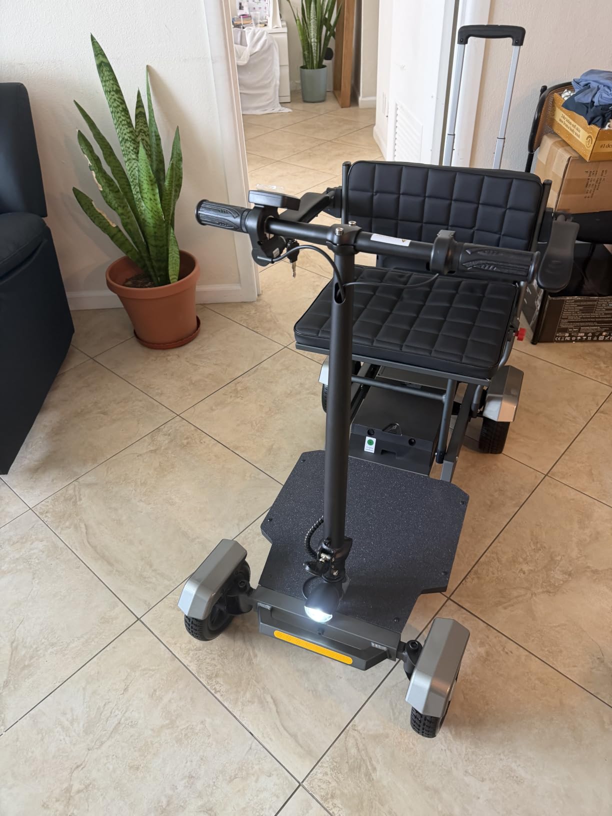 Lightweight Mobility Scooters for Seniors and Adults, Foldable 4-Wheel Motorized Scooter with Storage Crate & Basket, Aluminum Frame, 450W Brushless Motor, Led Light, 25 Miles Range, 400Lbs Capacity customer photo 1