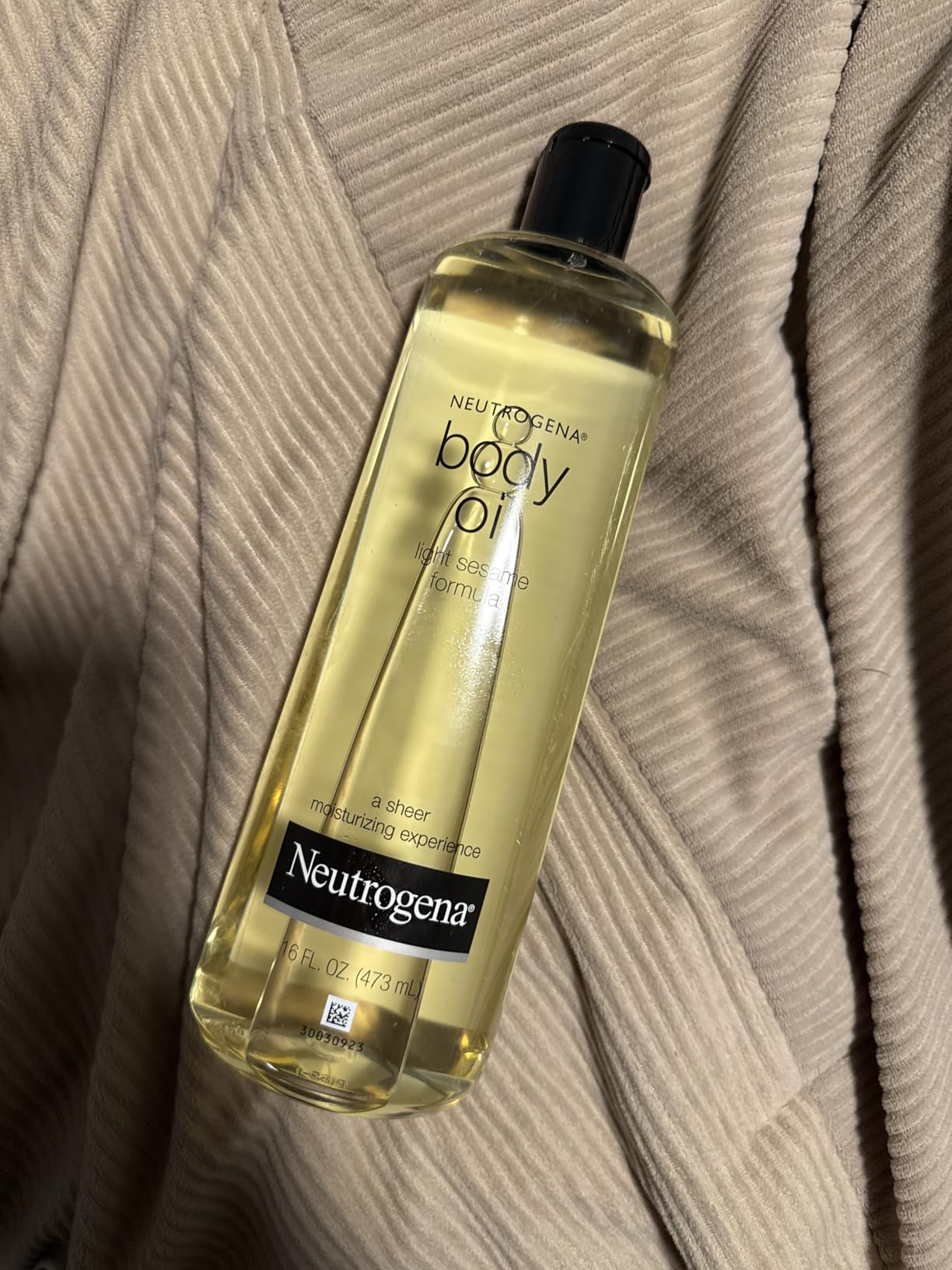 Neutrogena Body Oil Light Sesame Formula, 8.5 fl oz customer photo 1