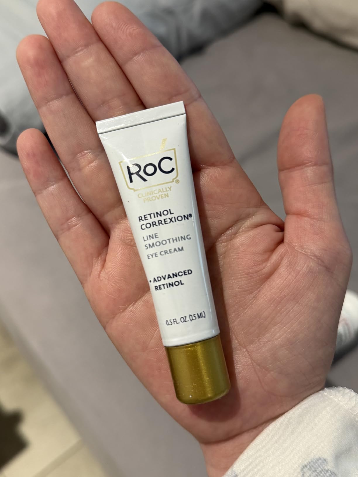 RoC Retinol Correxion Under Eye Cream for Dark Circles & Puffiness, 0.50z customer photo 2