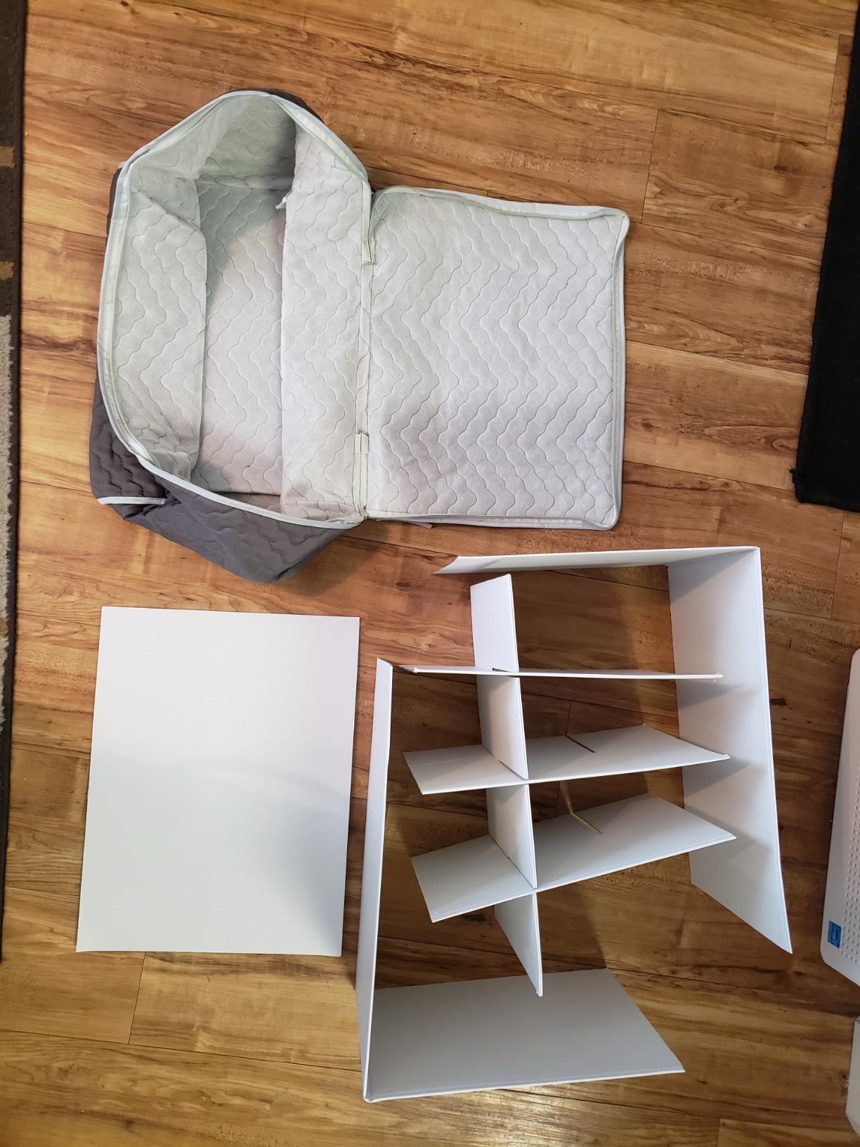 Richards Homewares Micro Fiber Deluxe Twelve Section Stemware Chest-Grey (7093) customer photo 2