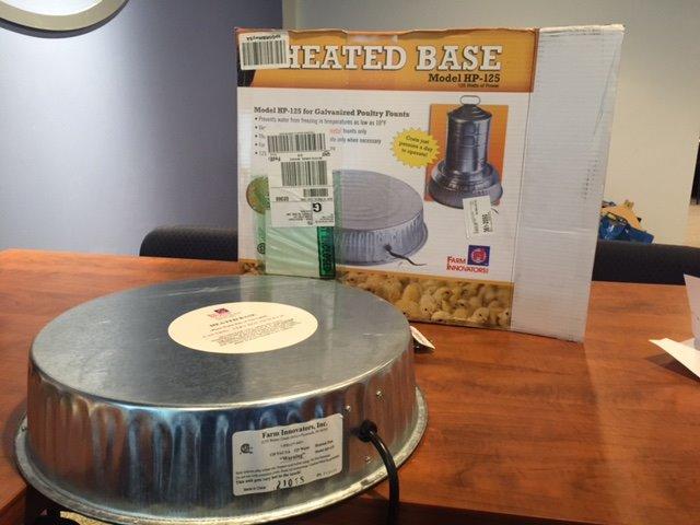 Farm Innovators HP-125 Heated Base for Metal Poultry Founts, 125W customer photo 1