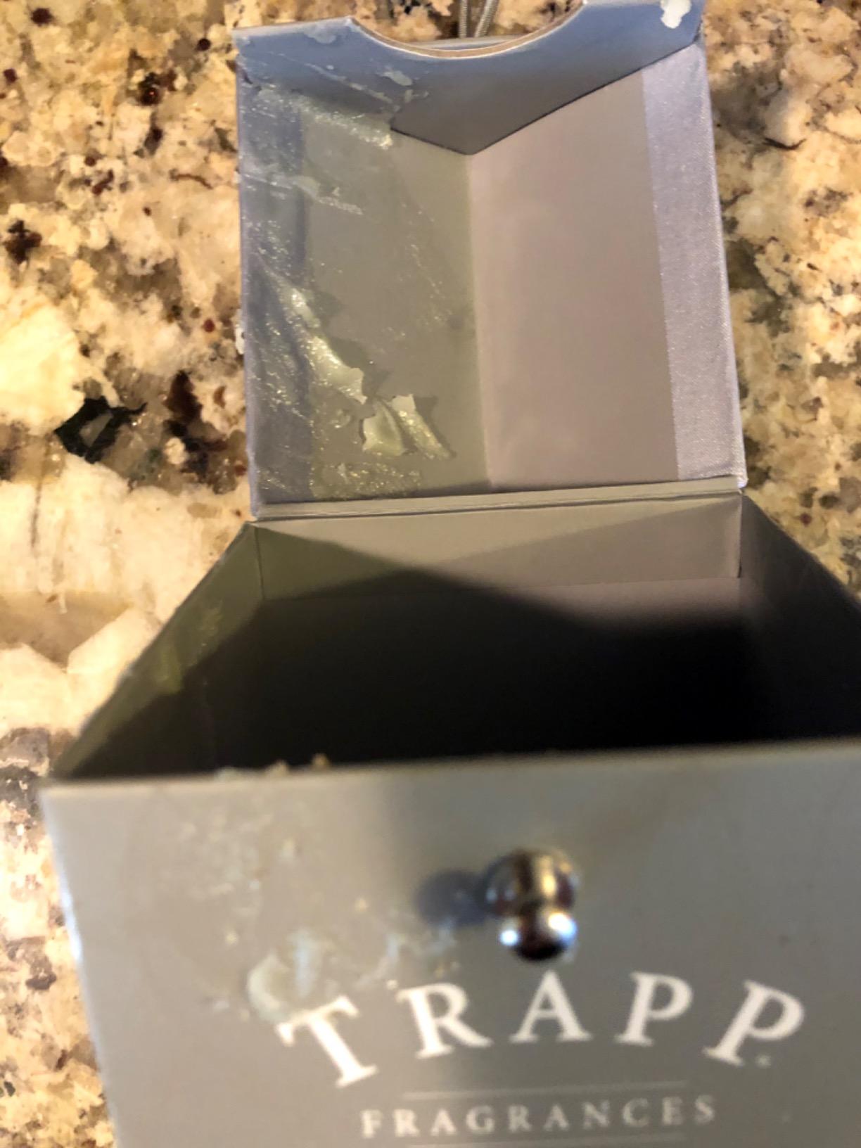 Trapp Signature Home Collection No. 8 Fresh Cut Tuberose Poured Scented Candle, 7-Ounce customer photo 1