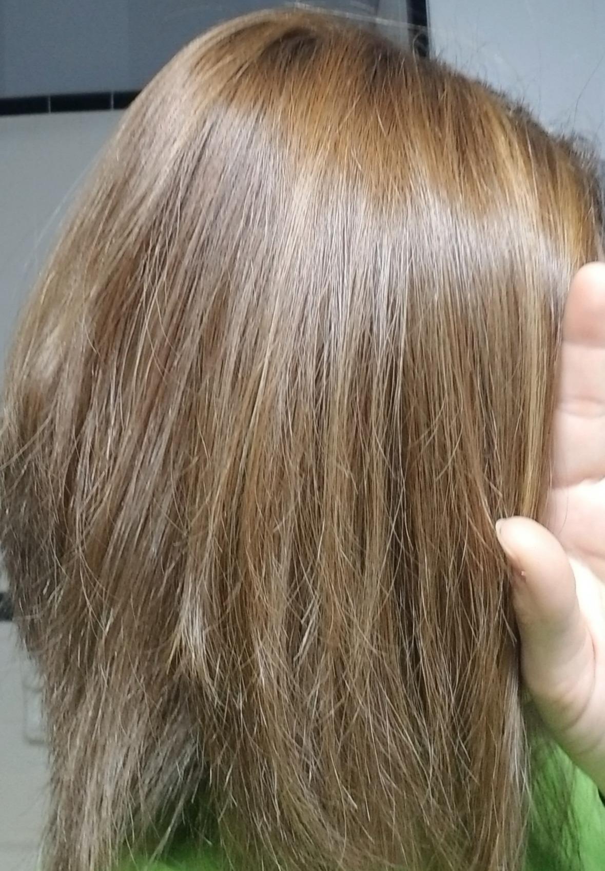 L'Oreal Paris Couleur Experte 2-Step Home Hair Color and Highlights Kit, French Eclair customer photo 1