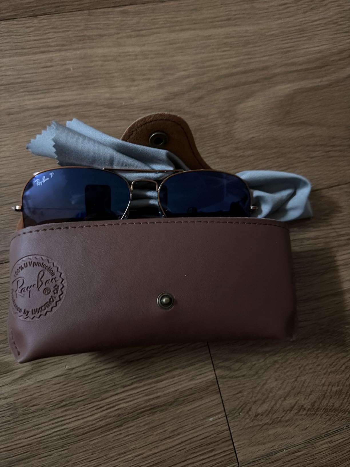 Ray-Ban RB3025 Classic Aviator Sunglasses for Men for Women customer photo 2