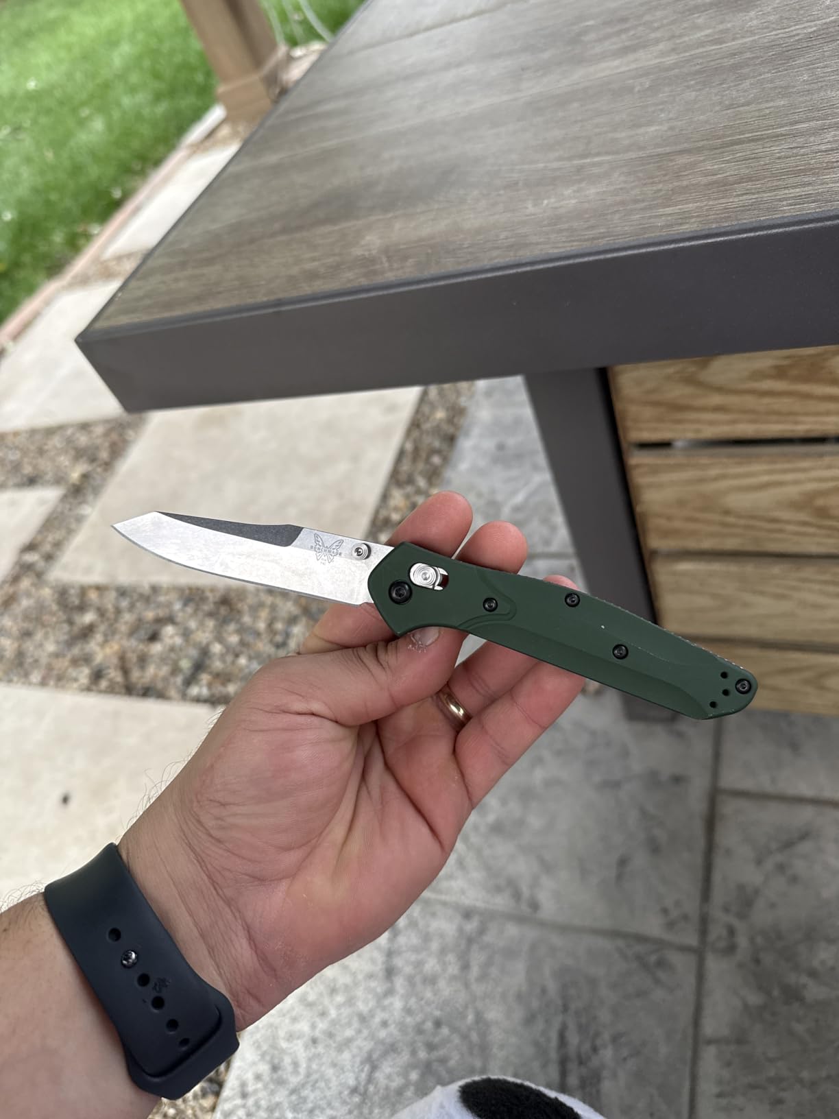 Benchmade Osborne EDC Knife, Green Aluminum Handle, S30V Steel Blade (940) customer photo 1