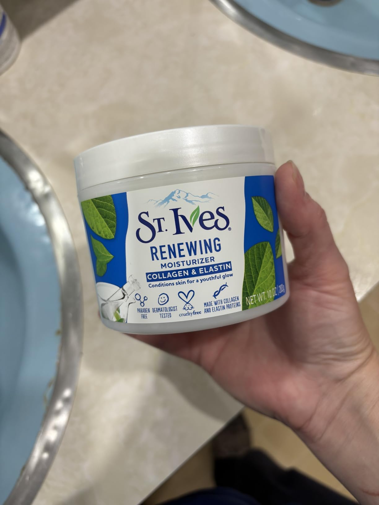 St. Ives Collagen Elastin Face Moisturizer for Dry Skin, Paraben free and Non Comedogenic, 10 oz customer photo 1