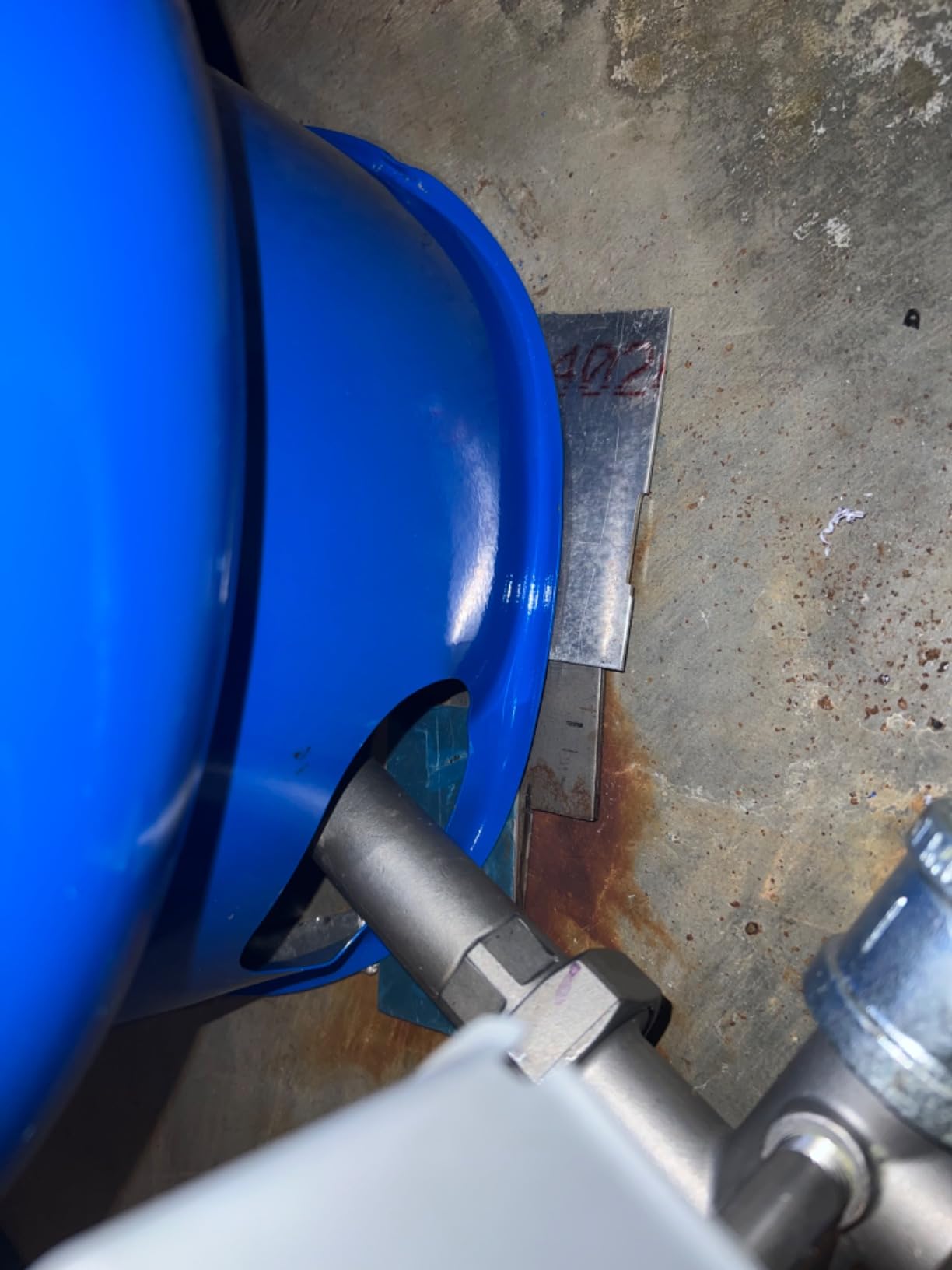 Water Worker HT-32B Well Tank, 32 GAL Capacity, 1 in FNPT customer photo 2