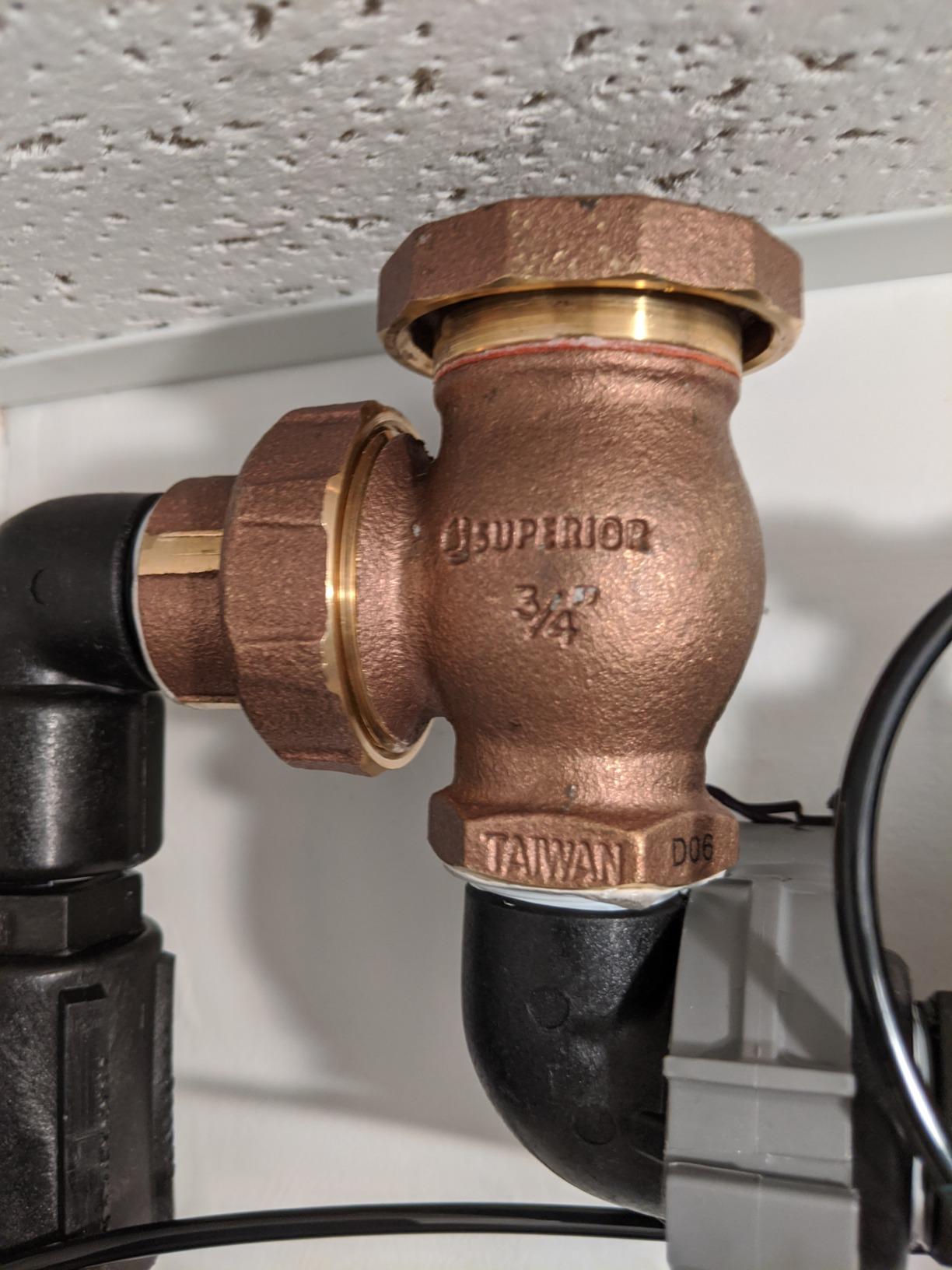 RB750-AVB with Back-flow Prevention Vacuum Breaker and Water Alarm customer photo 1