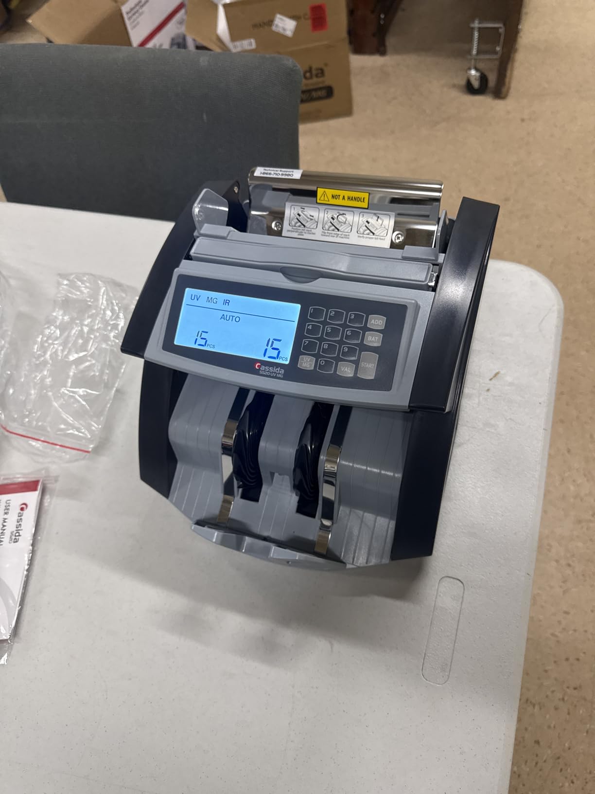 Cassida Money Bill Counter| Business Grade| 1,300 Notes/Min| 5520 UV/MG customer photo 1