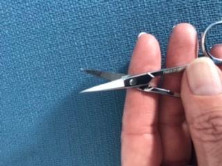 Tweezerman Cuticle Scissors Silver customer photo 2