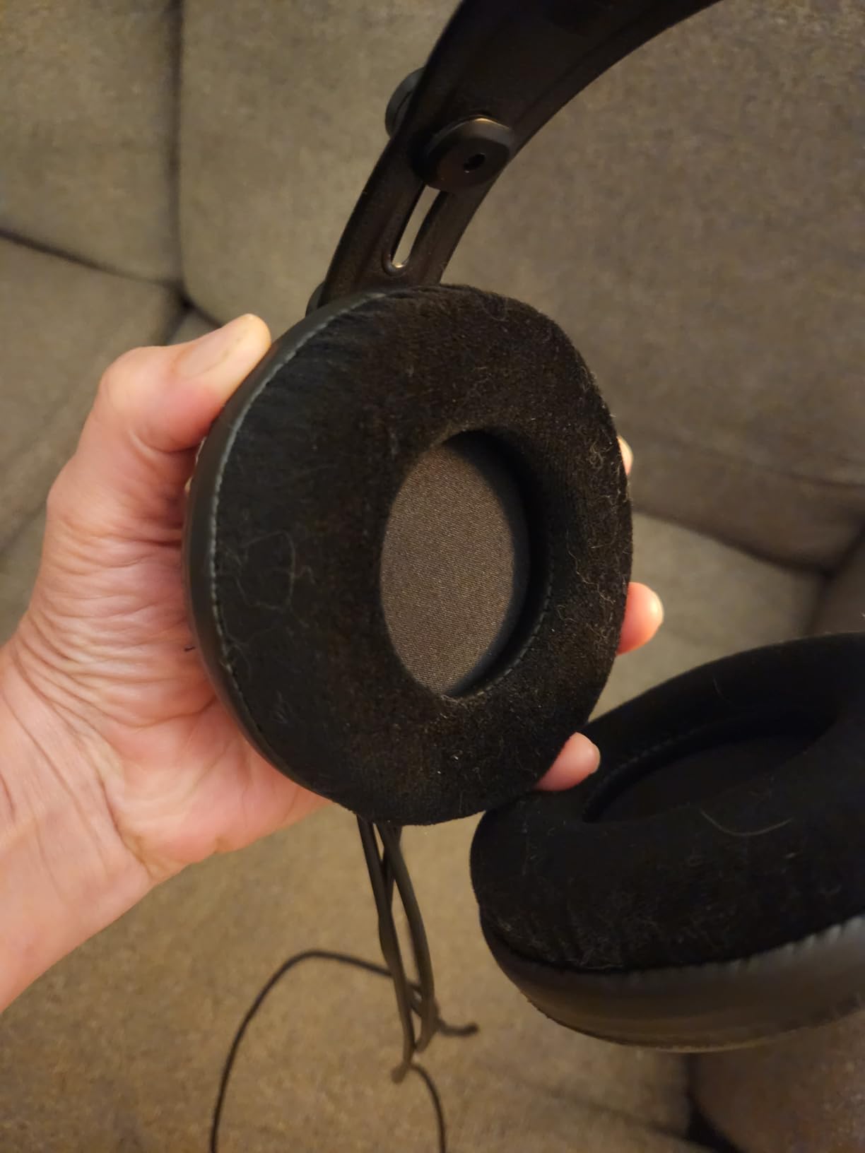 Samson SR850 Professional Studio Reference Headphones customer photo 1