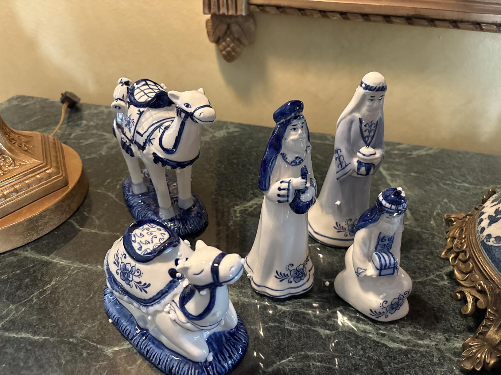 Kurt Adler 1.97-Inch by 6.7-Inch Porcelain Delft Blue 11-Piece Nativity Set customer photo 2