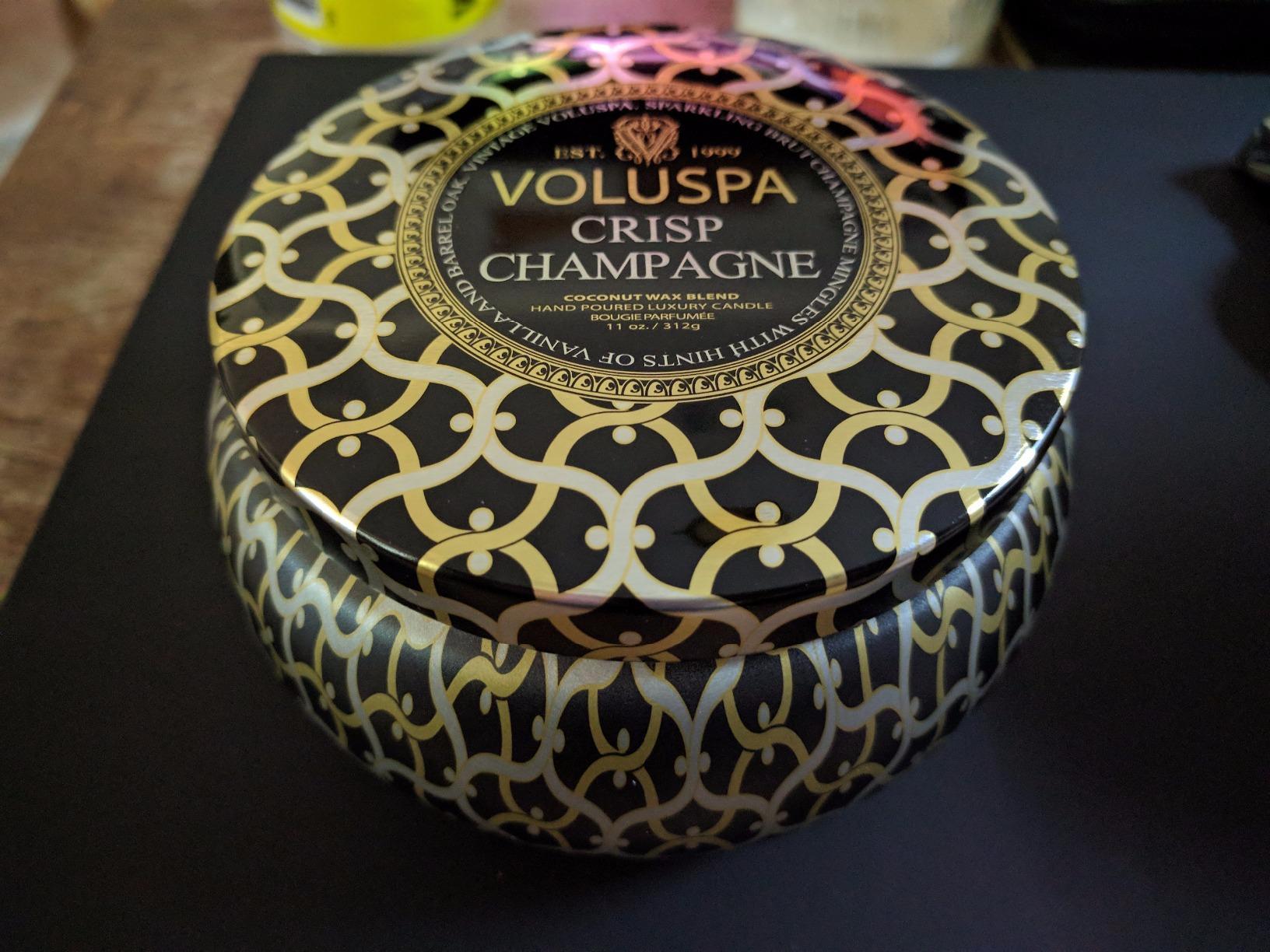 Voluspa Crisp Champagne Classic Maison Boxed Glass Candle, 12 Ounces customer photo 2