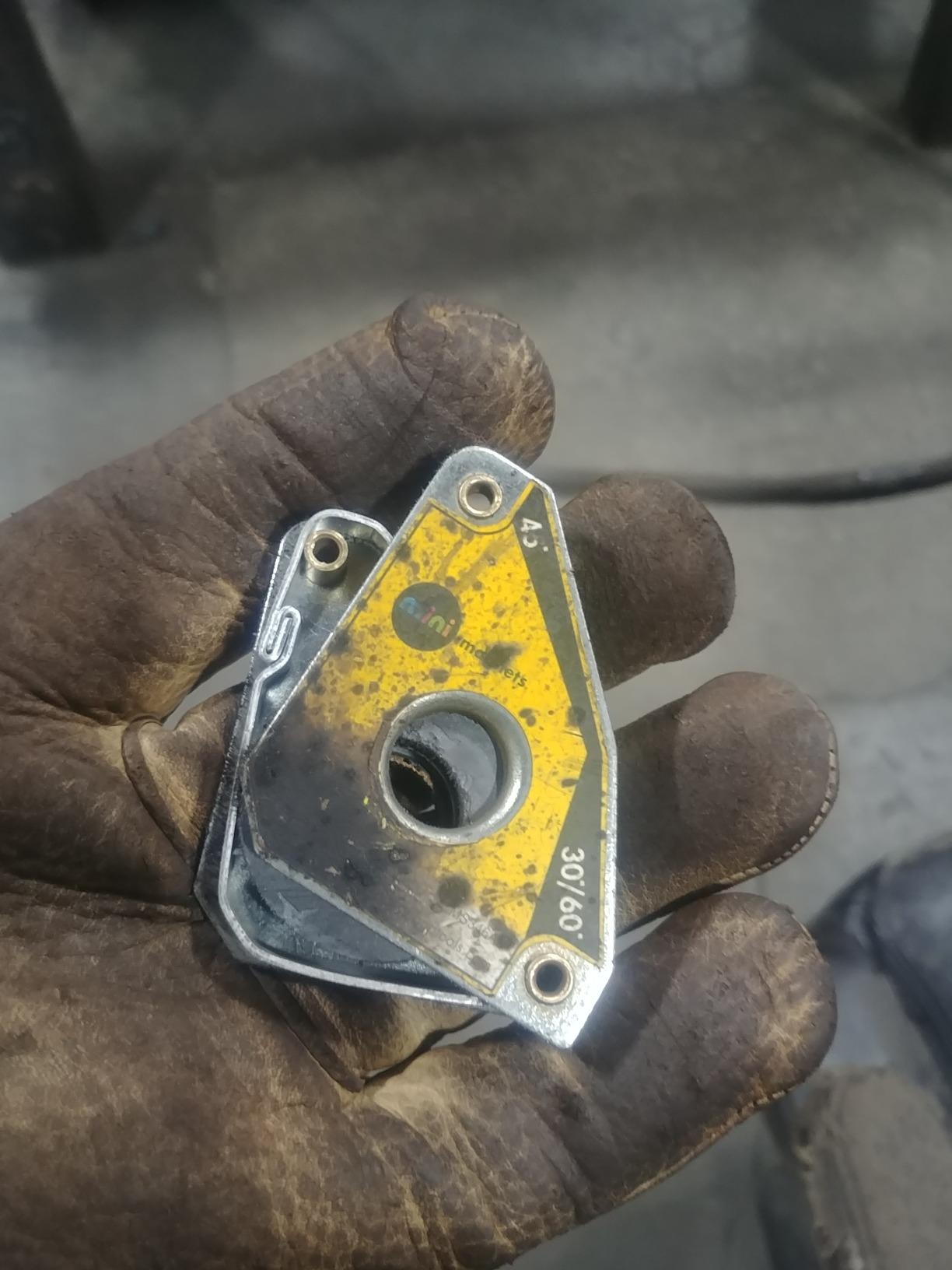 Strong Hand Welding Magnet - Mini Magnets MS346AK customer photo 2