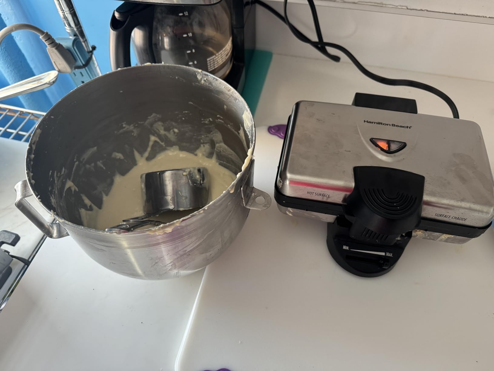 Hamilton Beach Belgian Waffle Maker with Shade Control customer photo 2