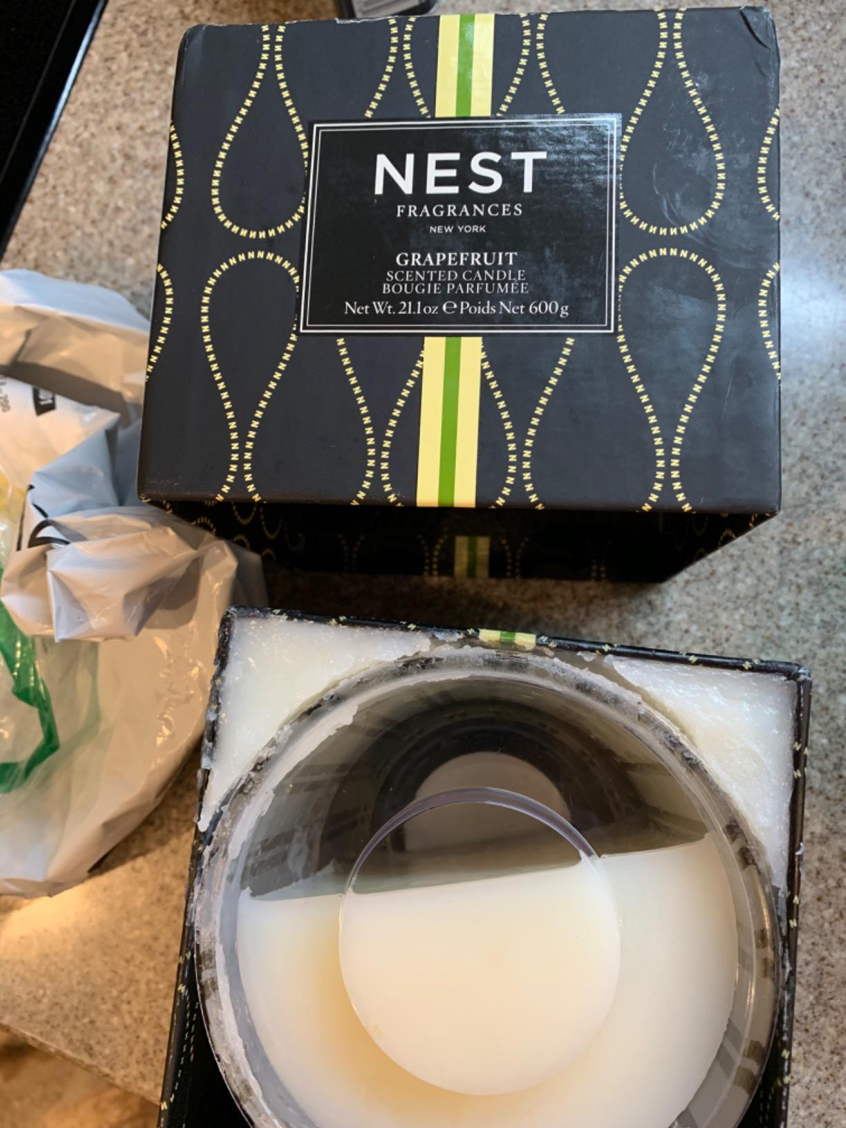 NEST New York Scented 3-Wick Candle, Grapefruit - 21.2 oz - Up to 100-Hour Burn Time - Reusable Glass Vessel customer photo 1