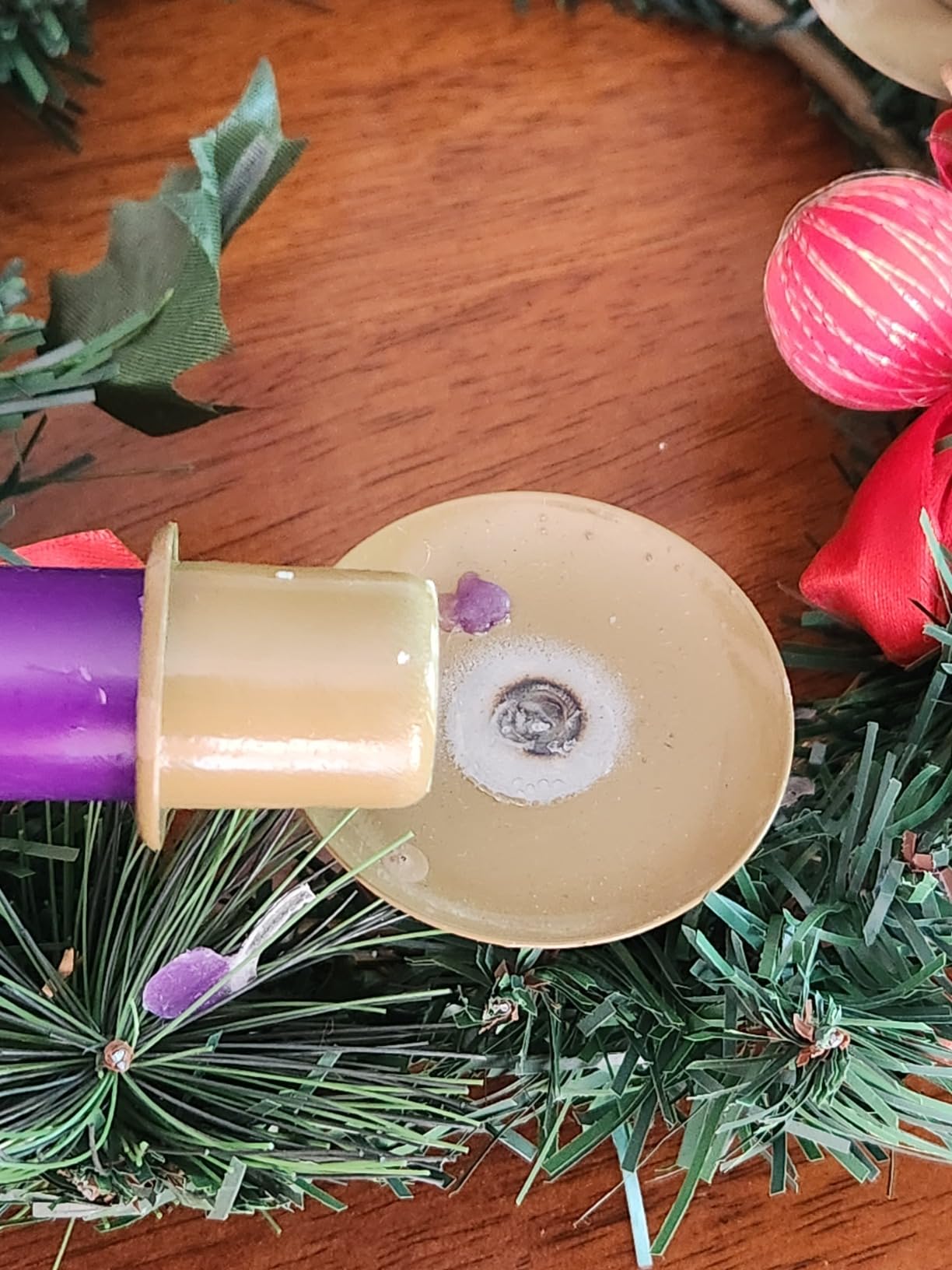 Berry Advent Wreath by Vermont Christmas Company - Durable Wreath to Use Year After Year - Perfect Addition for The Advent Season customer photo 2