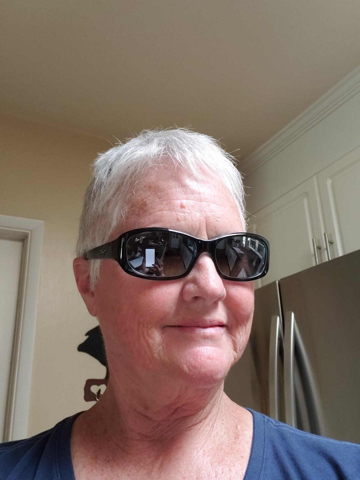 Maui Jim Polarized Women's Punchbowl Rectangular Sunglasses customer photo 1