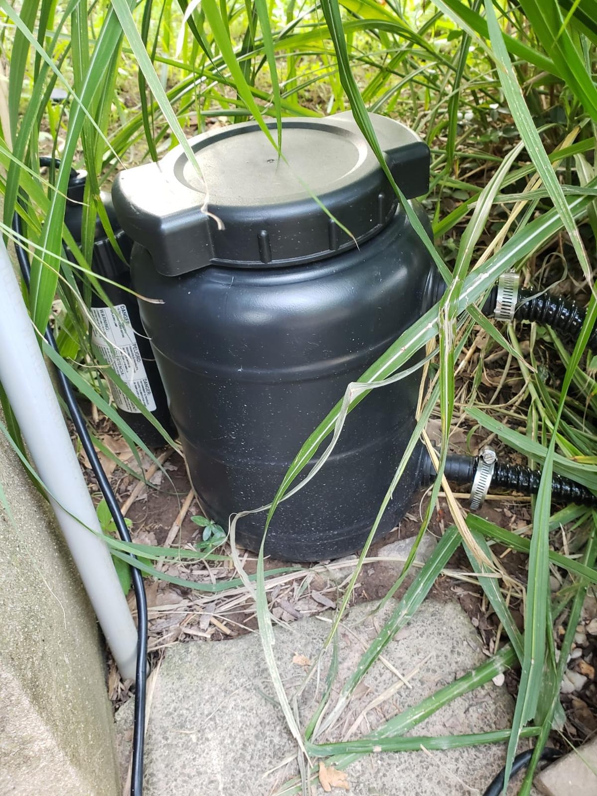 TotalPond Complete Pond Filter with UV Clarifier Black 15.16 x 9.06 x 13.11 in. customer photo 2
