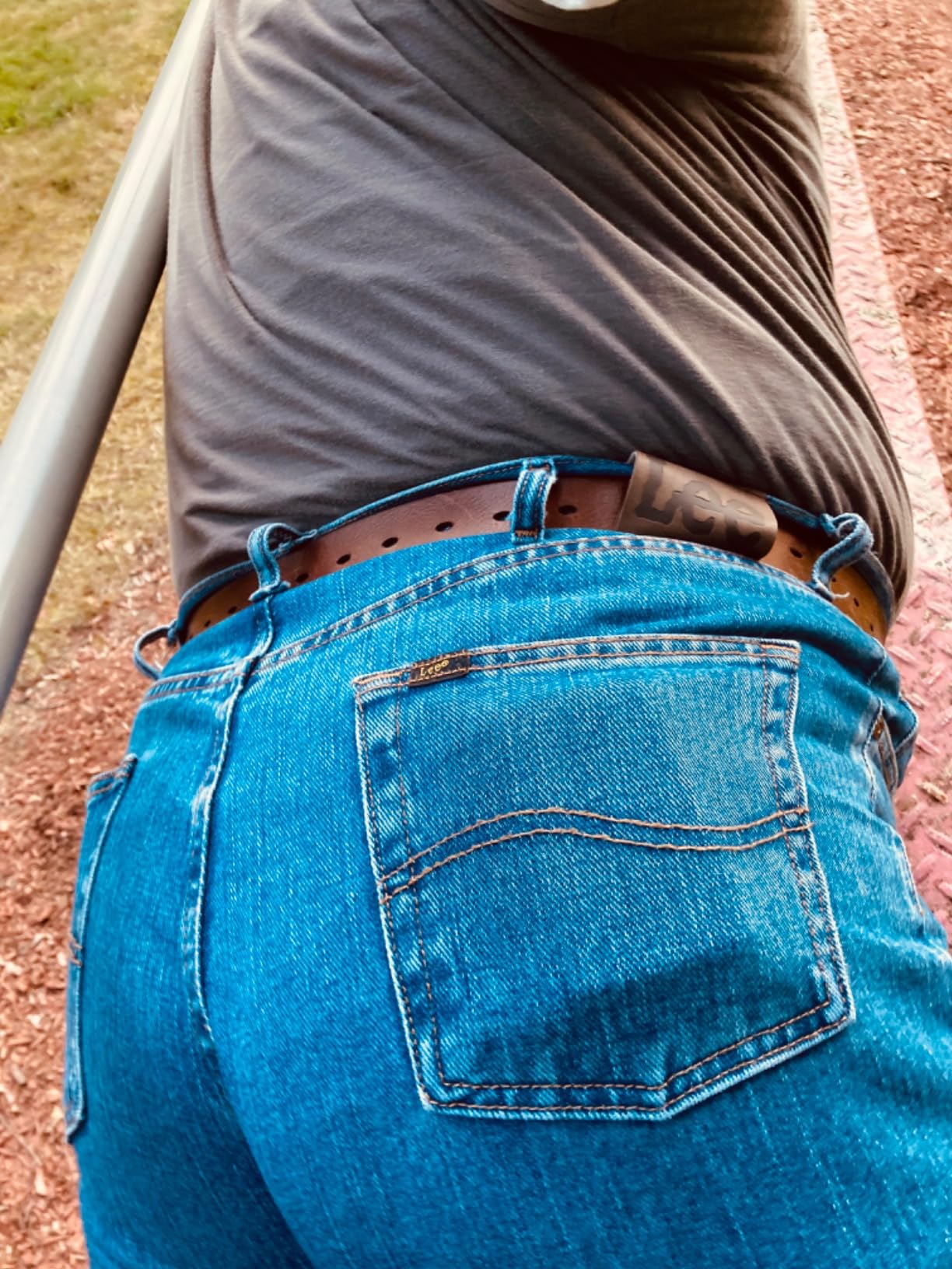 Lee Men's Regular Fit Straight Leg Jean customer photo 2