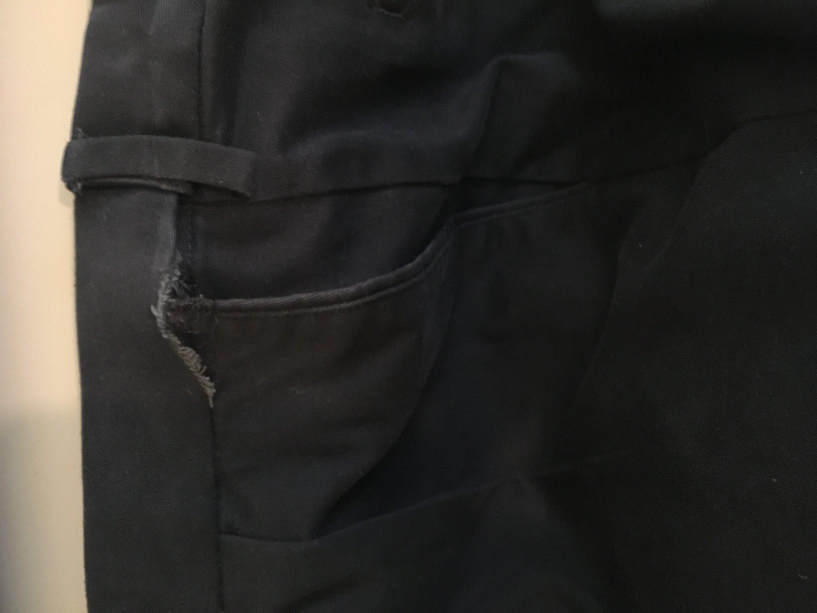 Dockers Mens Relaxed Fit Comfort Khaki Pants - Pleated customer photo 2