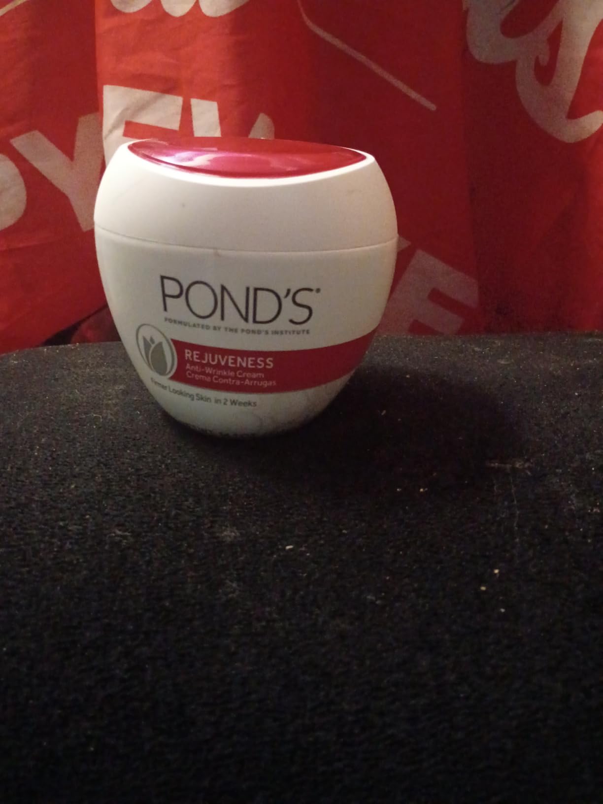 POND’S Rejuveness Face Cream – Anti-Aging Face Moisturizer with AHA’s, Vitamin E & Collagen – Daily Wrinkle Cream for Women – Hydrating Collagen Face Cream – Dermatologist Tested, 14.1 oz customer photo 1