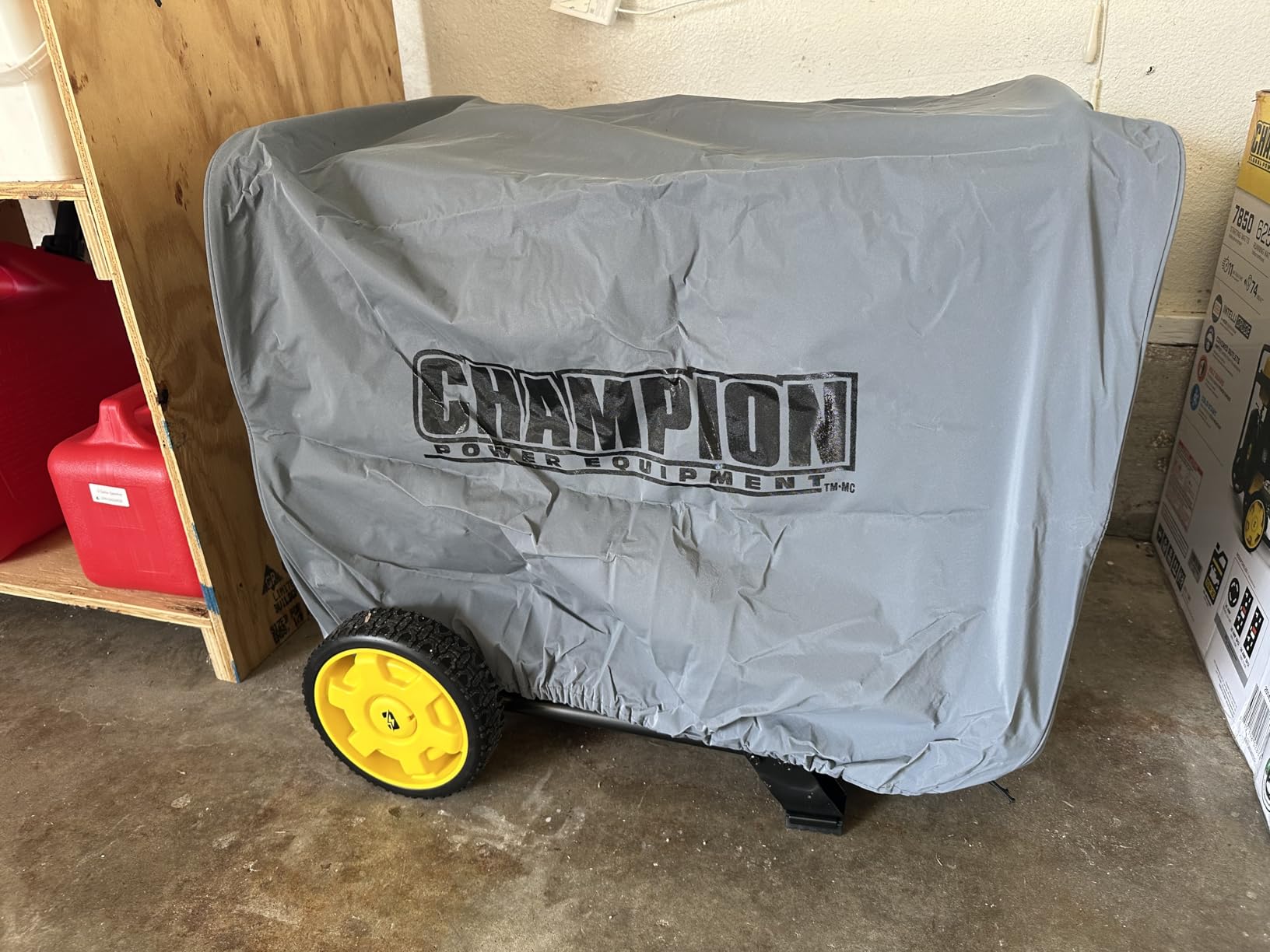 Champion Power Equipment Weather-Resistant Storage Cover for 4800-11,500-Watt Portable Generators customer photo 2