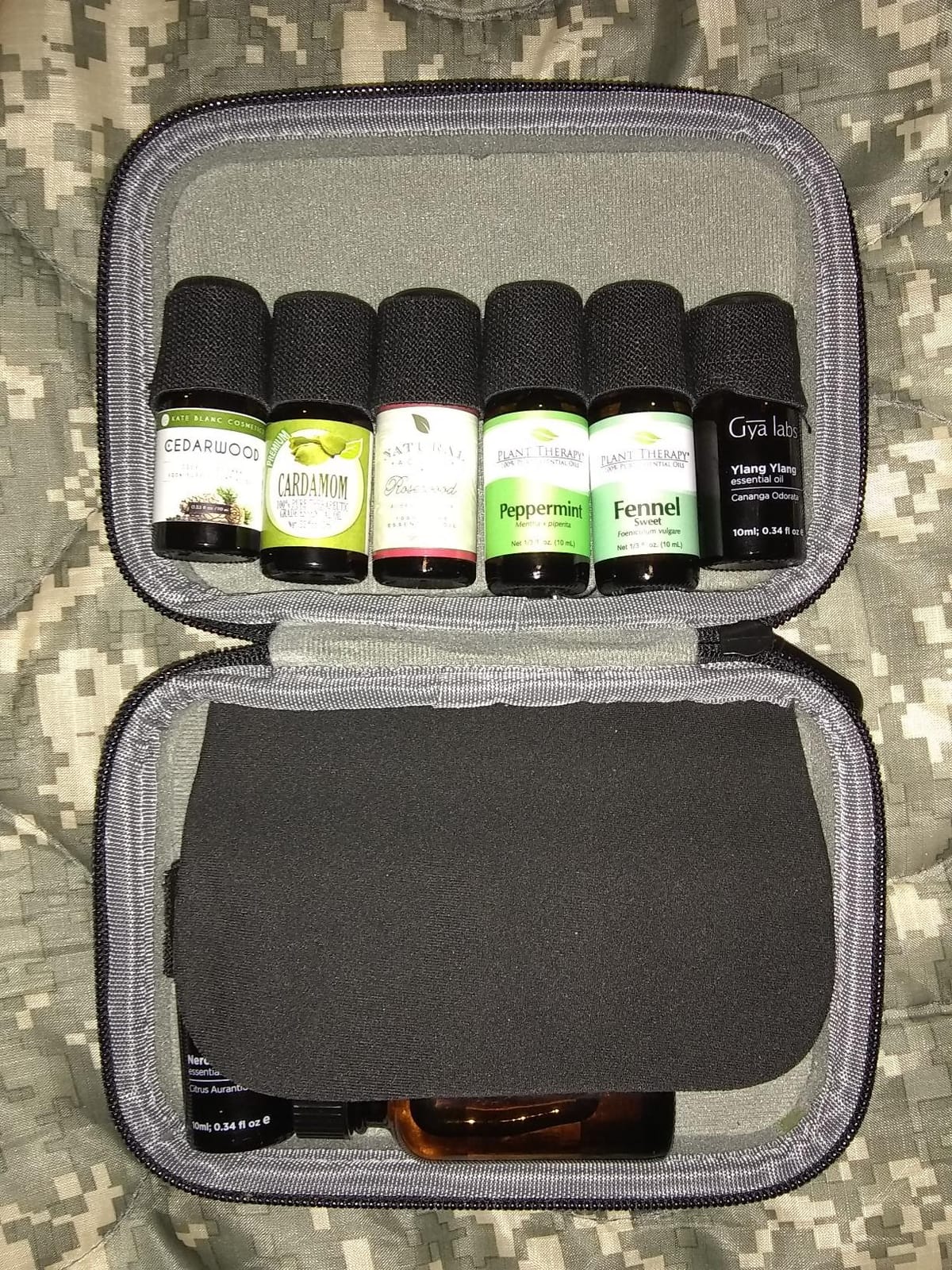 Plant Therapy Peppermint Essential Oil 10 mL (1/3 oz) Natural Aromatherapy | Pure, Undiluted for Diffuser & Topical Use, Relaxation, Digestion, Respiratory, & Massage, Peppermint Oil for Skin & Hair customer photo 2