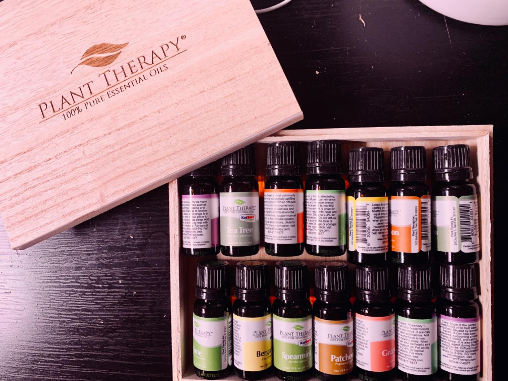 Plant Therapy Top 14 Essential Oil Set, 10 mL (1/3 oz) | Lavender, Eucalyptus, Peppermint, Orange Sweet, Lemon & More, 100% Pure, Undiluted, For Topical Use & Essential Oil Diffusers customer photo 2