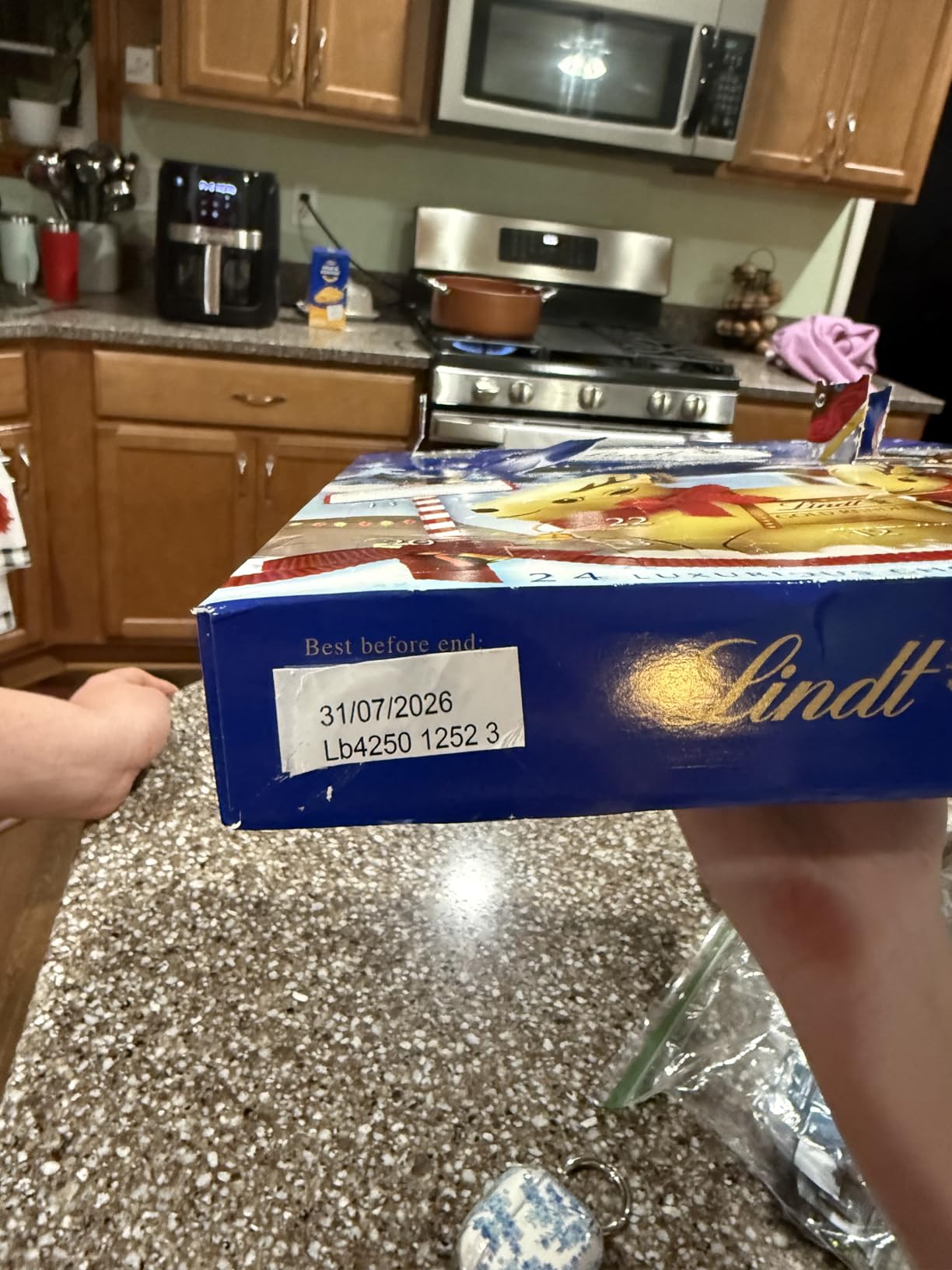 Lindt Advent Calendar - 160G customer photo 1