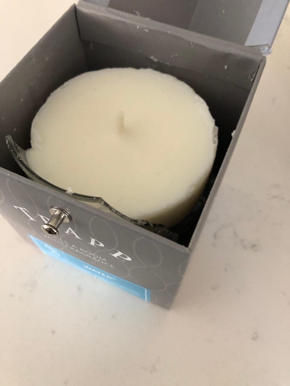 Trapp Signature Home Collection No. 20 Water Poured Scented Candle, 7-Ounce customer photo 2