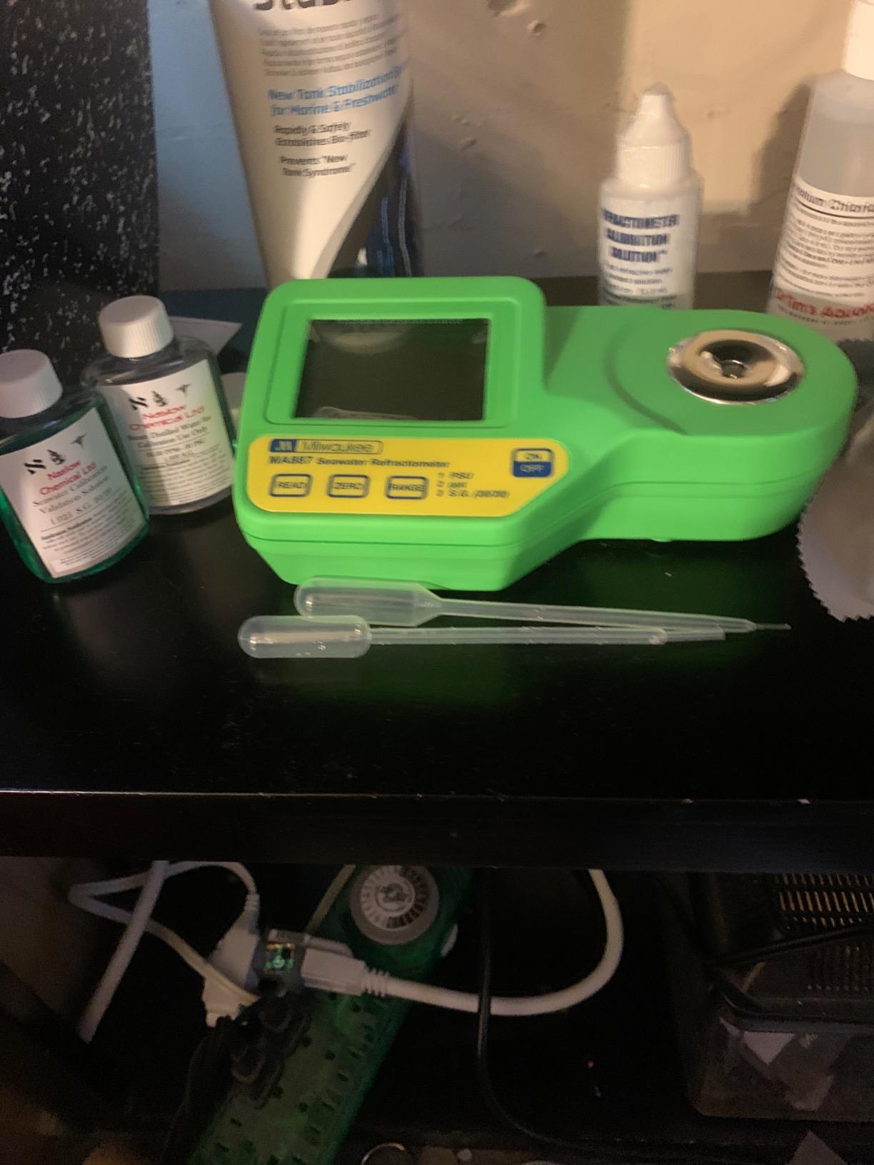 Milwaukee Salinity Digital Refractometer for Saltwater Aquariums - MA887 customer photo 2