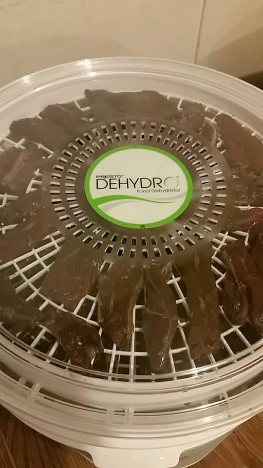 Presto 06300 Dehydro Electric Food Dehydrator customer photo 1