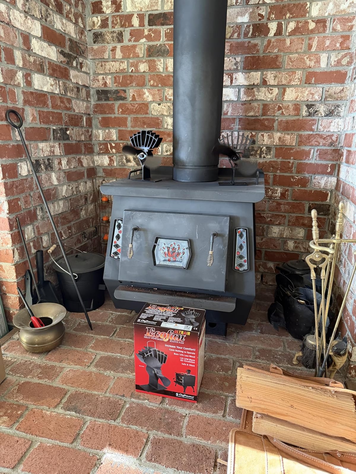 Ecofan UltrAir Heat Powered Stove Fan - Powerful Classic Design, High Performance, Perfect for Wood Stoves, 125 CFM - Circulates Warm Air Efficiently & Reduces Fuel Cost customer photo 2