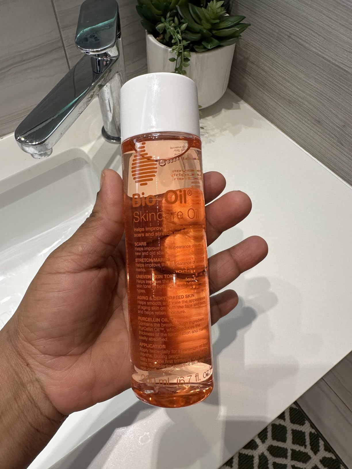 Bio-Oil Skincare Body Oil Serum, Scars & Stretch Marks, 6.7 fl oz customer photo 2