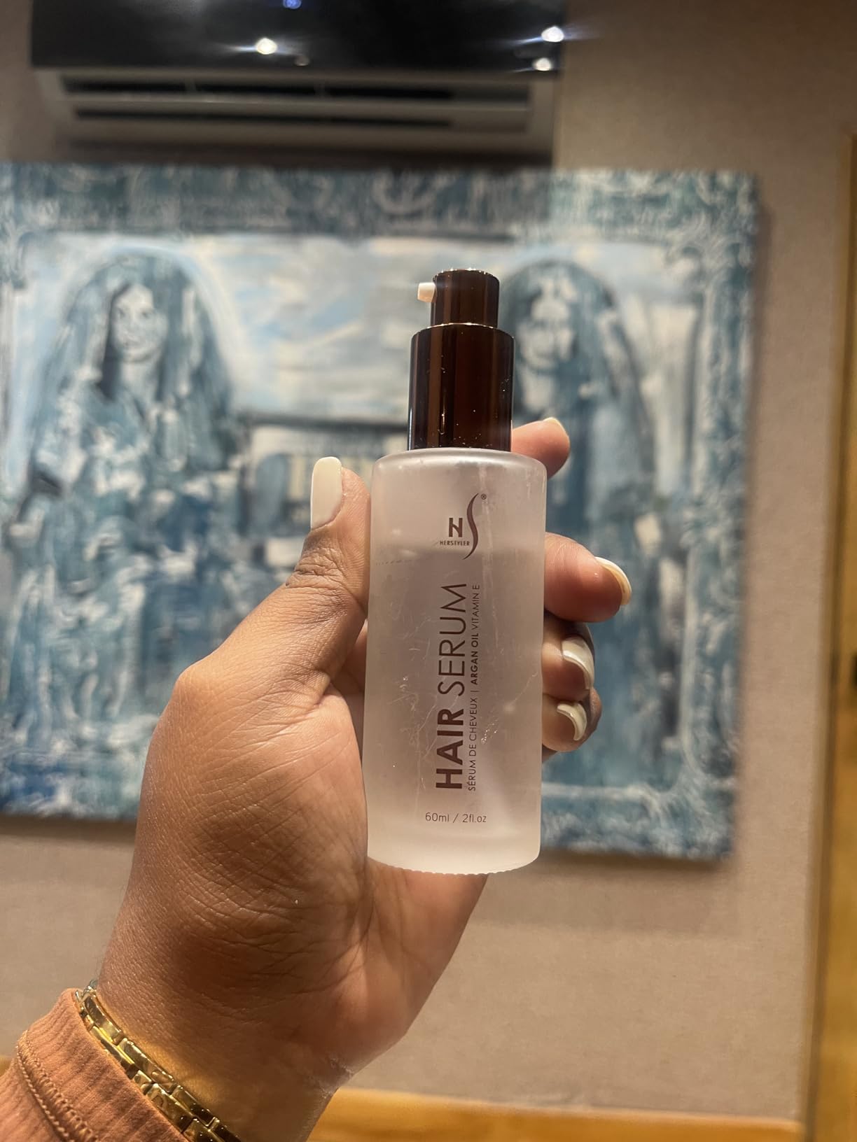 HerStyler Argan Oil Hair Serum - for Frizz, Straightening, Styling & Shine customer photo 1