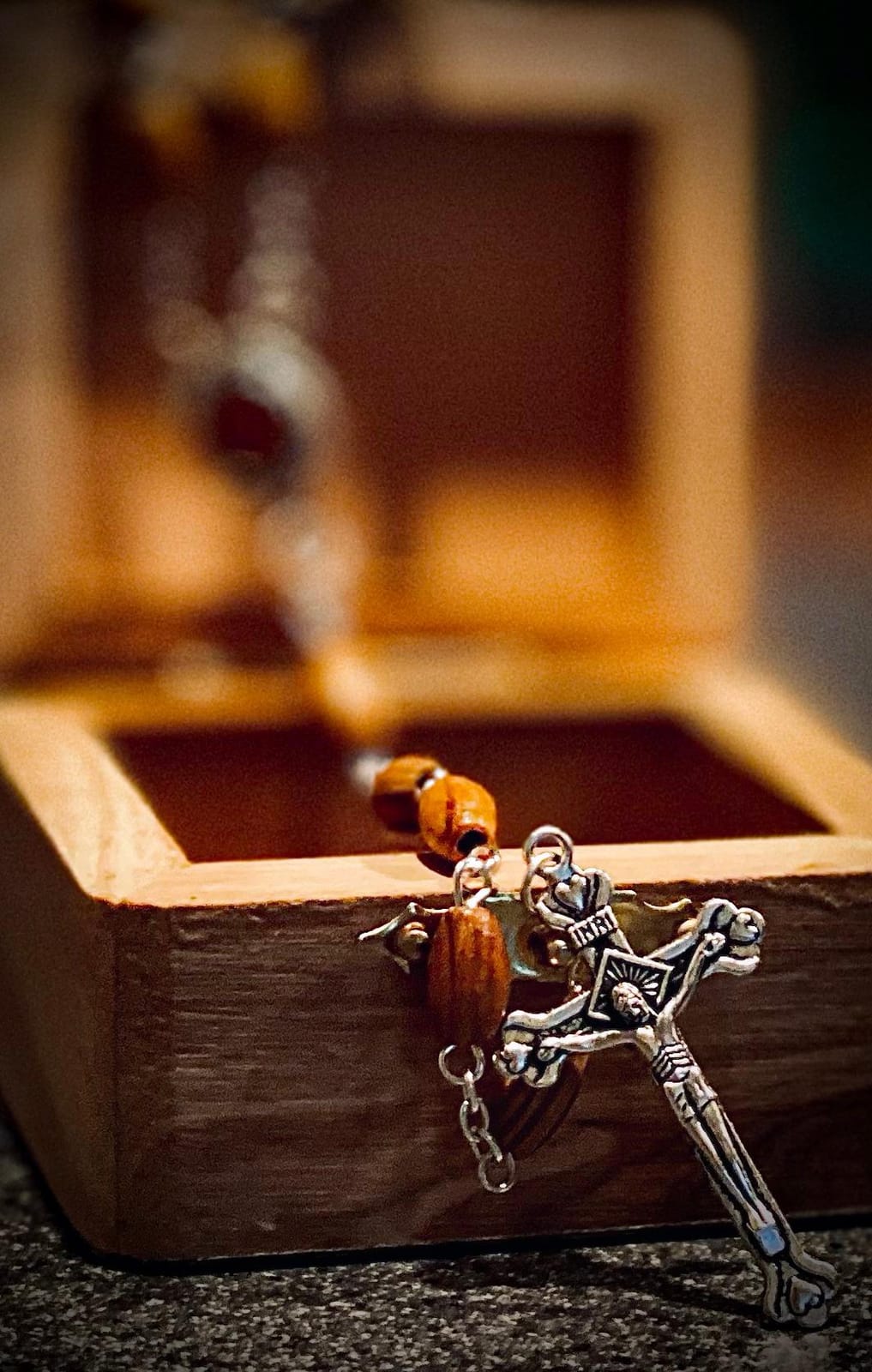 Holy Land Market Olive Wood Rosary Box Set Bethlehem Jerusalem Cross | Grade A Olive Wood, 6 Engraving Designs, Handmade in Bethlehem, First Communion Gift, Baptism Gift customer photo 1