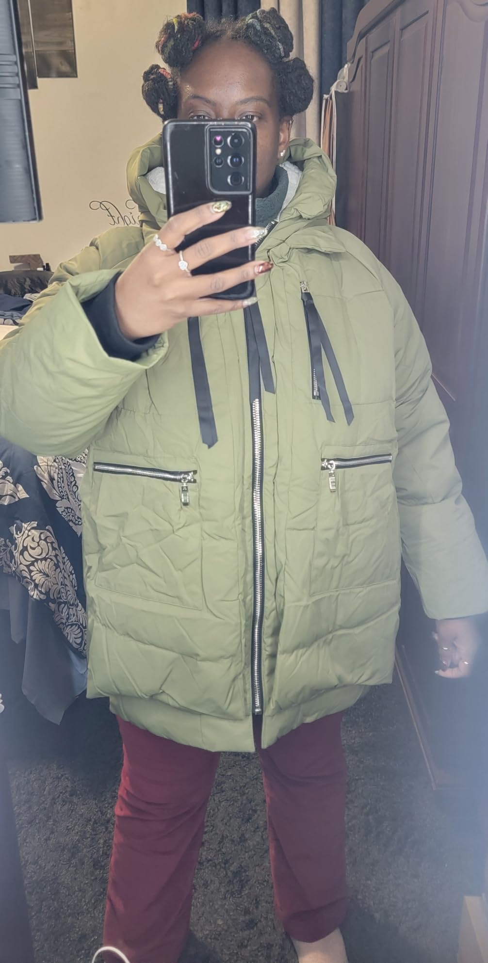 Orolay Women's Thickened Down Jacket customer photo 2