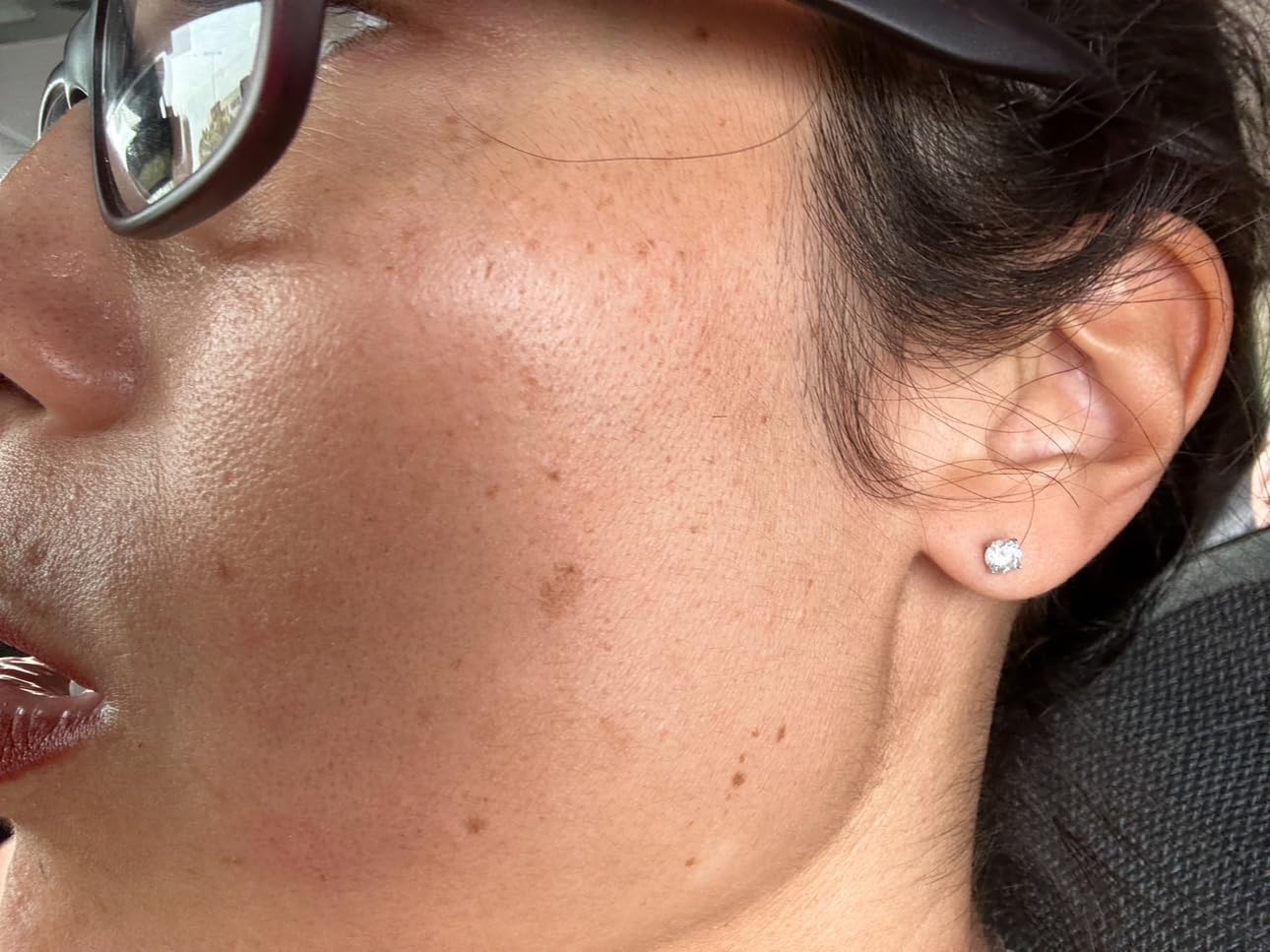 Neutrogena Rapid Tone Repair Retinol + Vitamin C Face Serum, 1 fl. oz customer photo 1