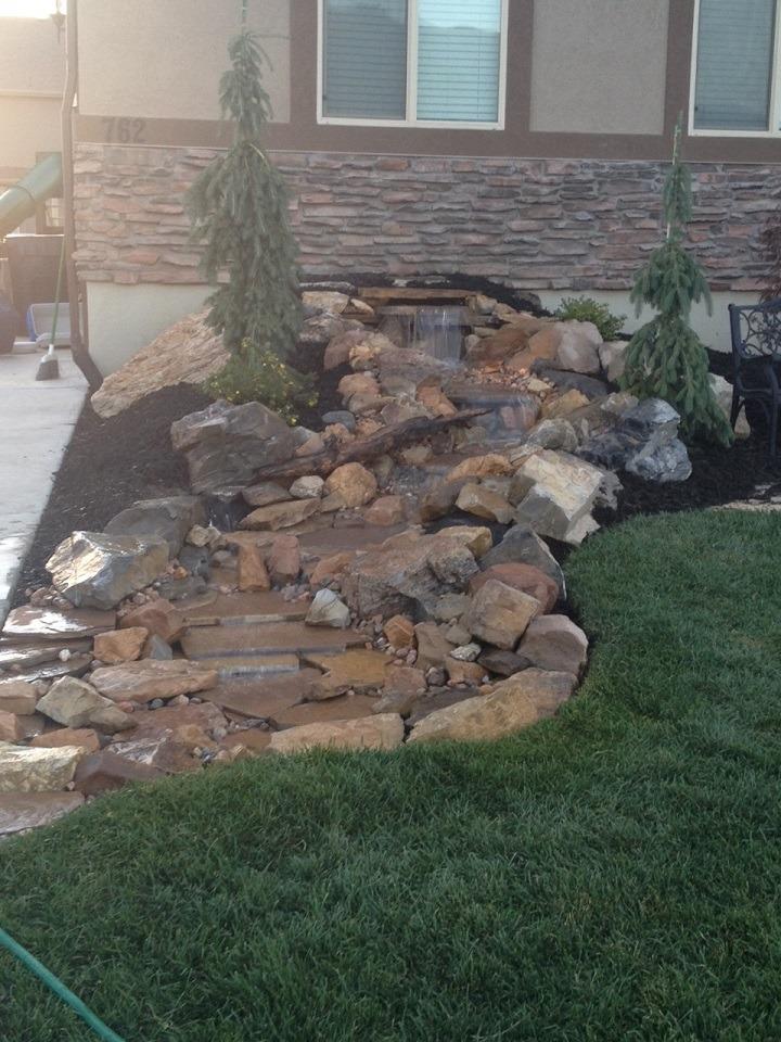 Pond Free Cascade 4100 GPH Waterfall Kit 10 x 25 Ft EPDM Liner customer photo 1