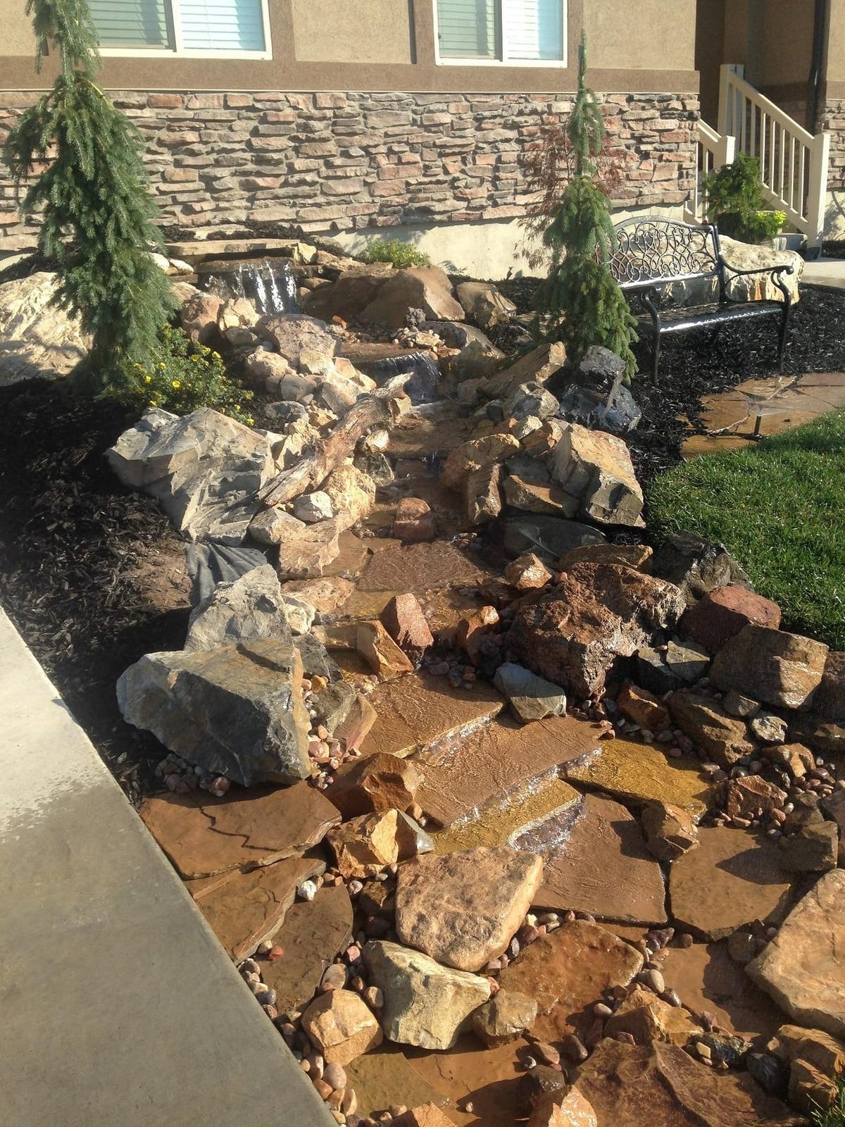 Pond Free Cascade 4100 GPH Waterfall Kit 10 x 25 Ft EPDM Liner customer photo 2