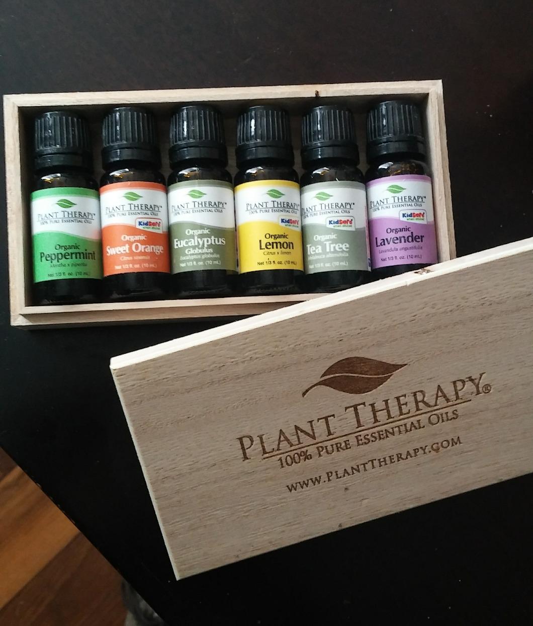 Plant Therapy Top 6 USDA Organic Essential Oil Set for Diffusion & Topical | Includes Lavender, Peppermint, Eucalyptus, Lemon and Tea Tree Pure Essentail Oils, 10 mL (1/3 oz) Each customer photo 2